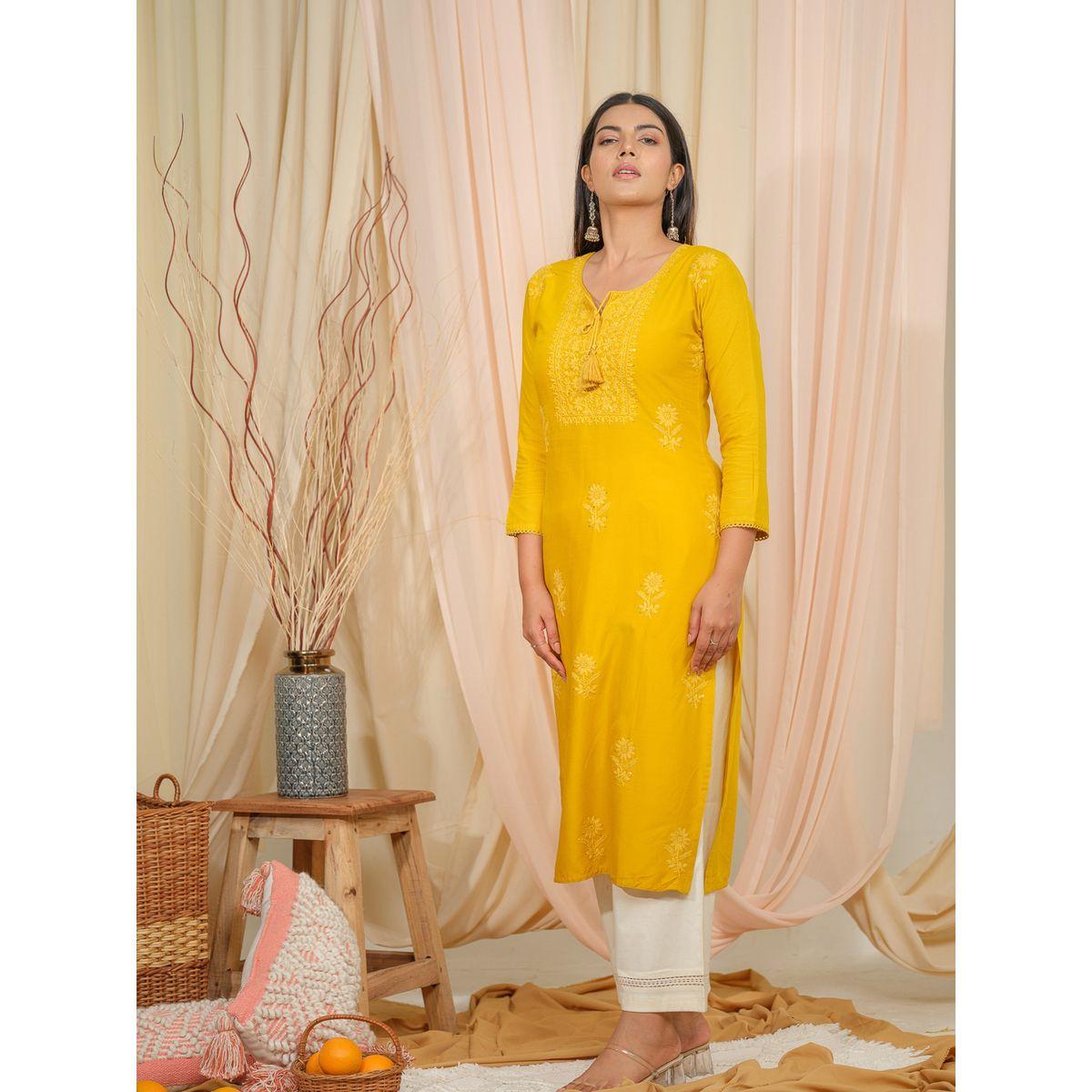 DW X Styli Floral Embroidered Tie-Up Neck Straight Kurta-women-clothing-ethnicwear-kurtas-image-4