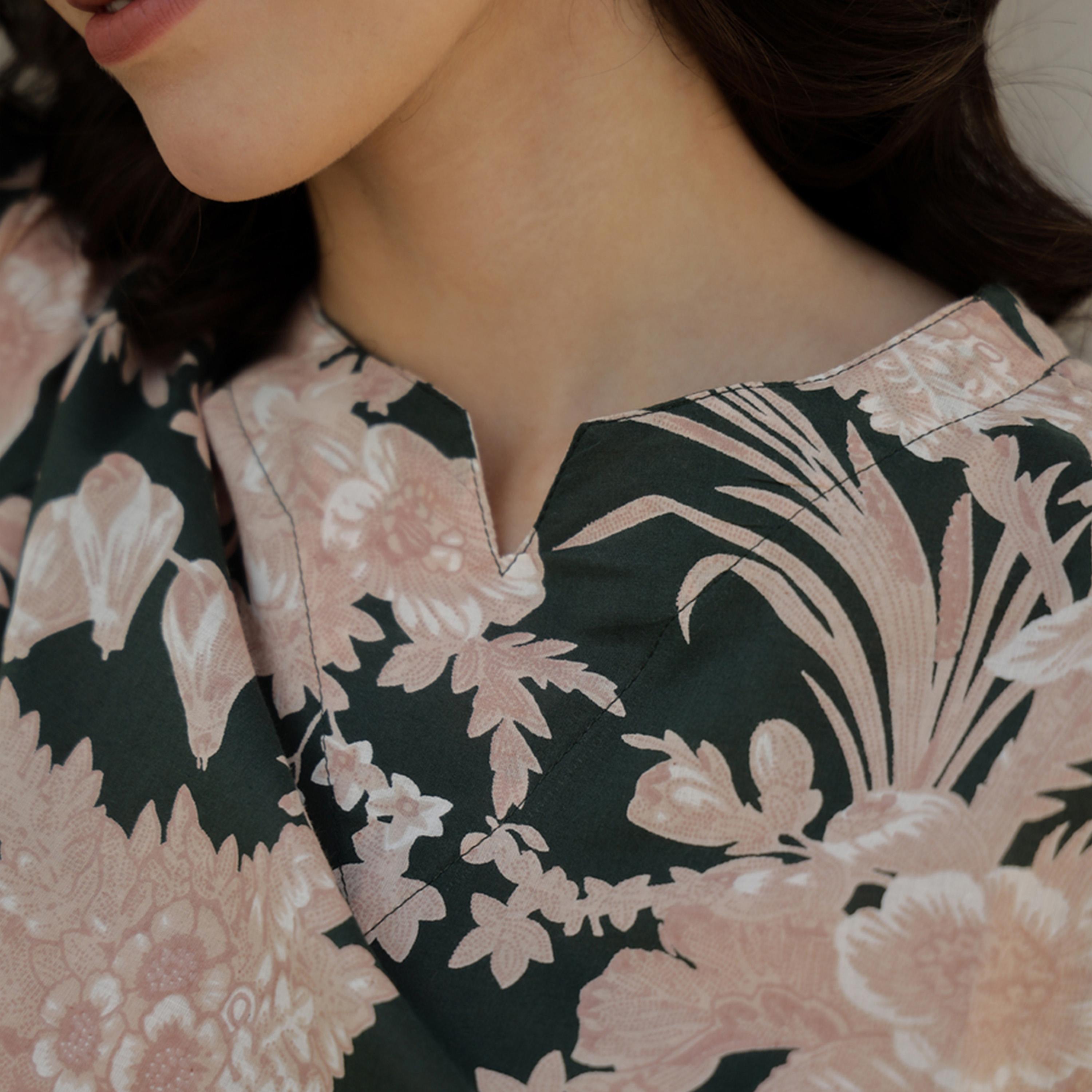 سانسكروتي هومز × ستايلي - طقم بنطال بيجامة وقميص مطبوع من القطن الخالص-women-clothing-nightwear-pyjamas-longsets-image-6