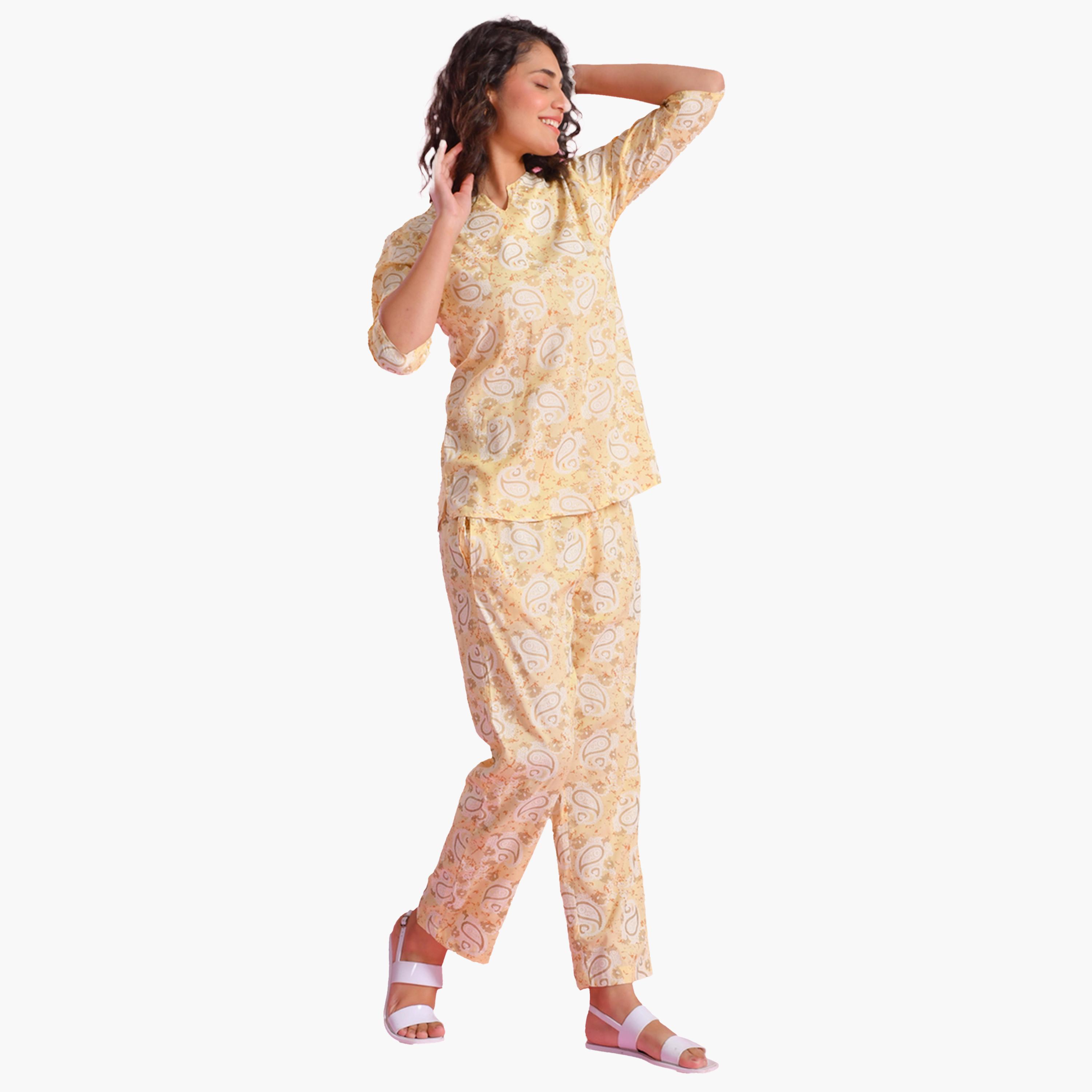 سانسكروتي هومز × ستايلي - طقم بنطال بيجاما وقميص مطبوع-women-clothing-nightwear-pyjamas-longsets-image-4