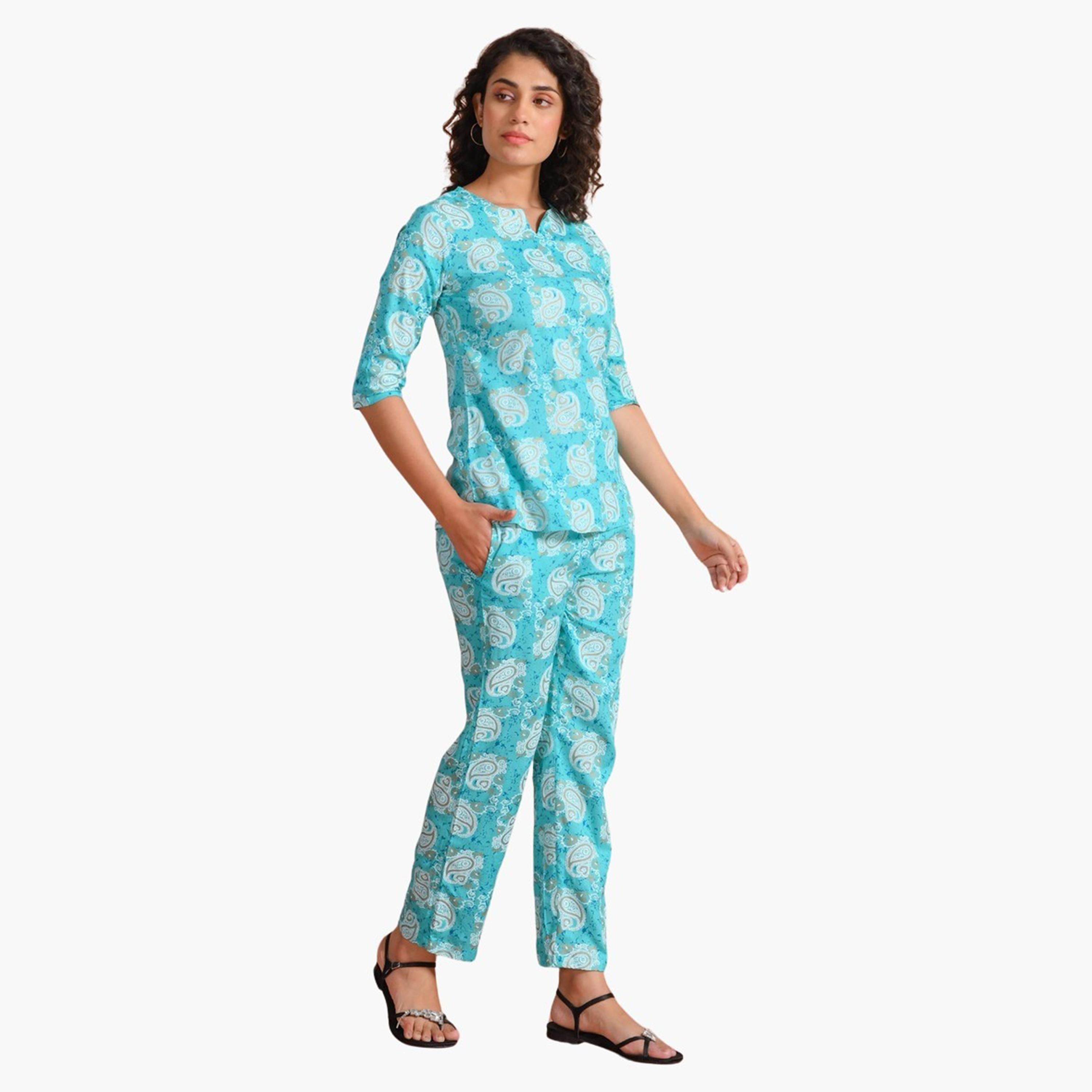 سانسكروتي هومز × ستايلي - طقم بنطال بيجاما وقميص مطبوع-women-clothing-nightwear-pyjamas-longsets-image-4