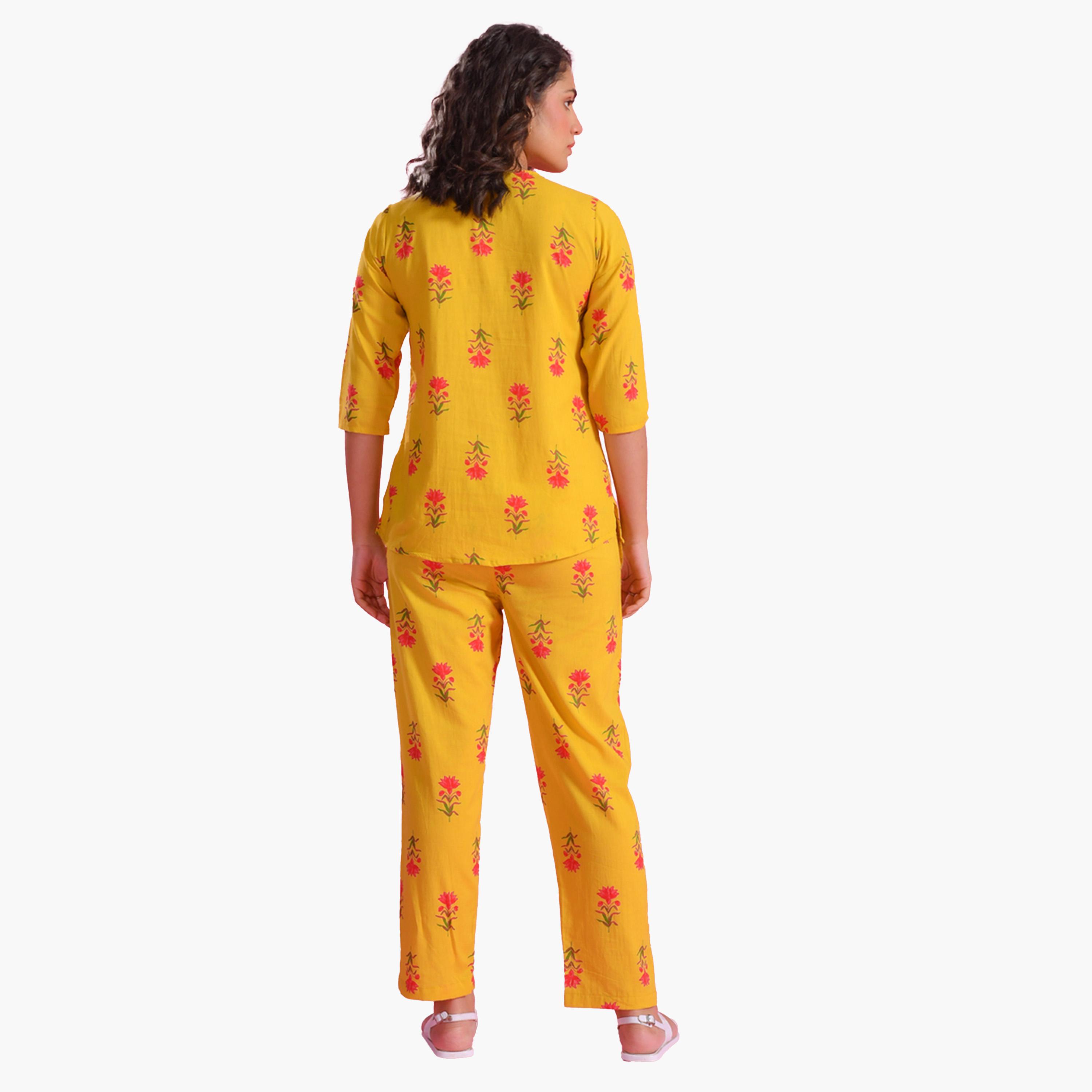 سانسكروتي هومز × ستايلي - طقم بنطال بيجامة وقميص مطبوع من القطن الخالص-women-clothing-nightwear-pyjamas-longsets-image-3