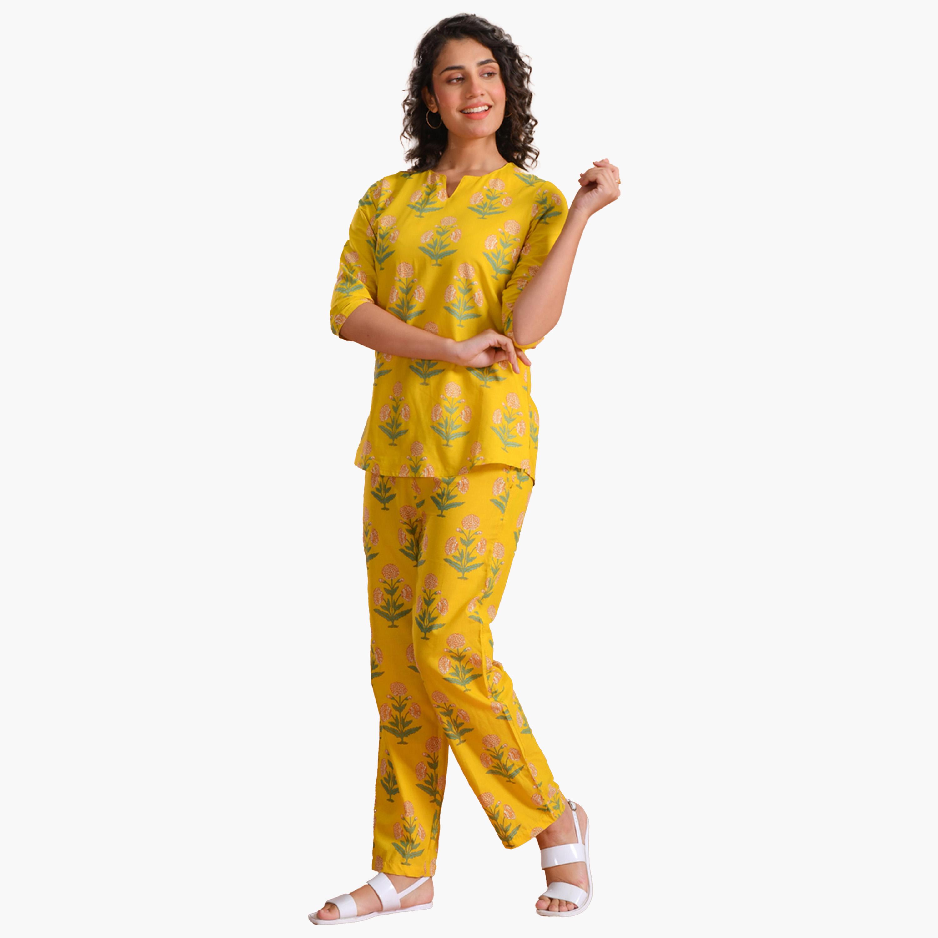 سانسكروتي هومز × ستايلي - طقم بنطال بيجامة وقميص مطبوع من القطن الخالص-women-clothing-nightwear-pyjamas-longsets-image-4
