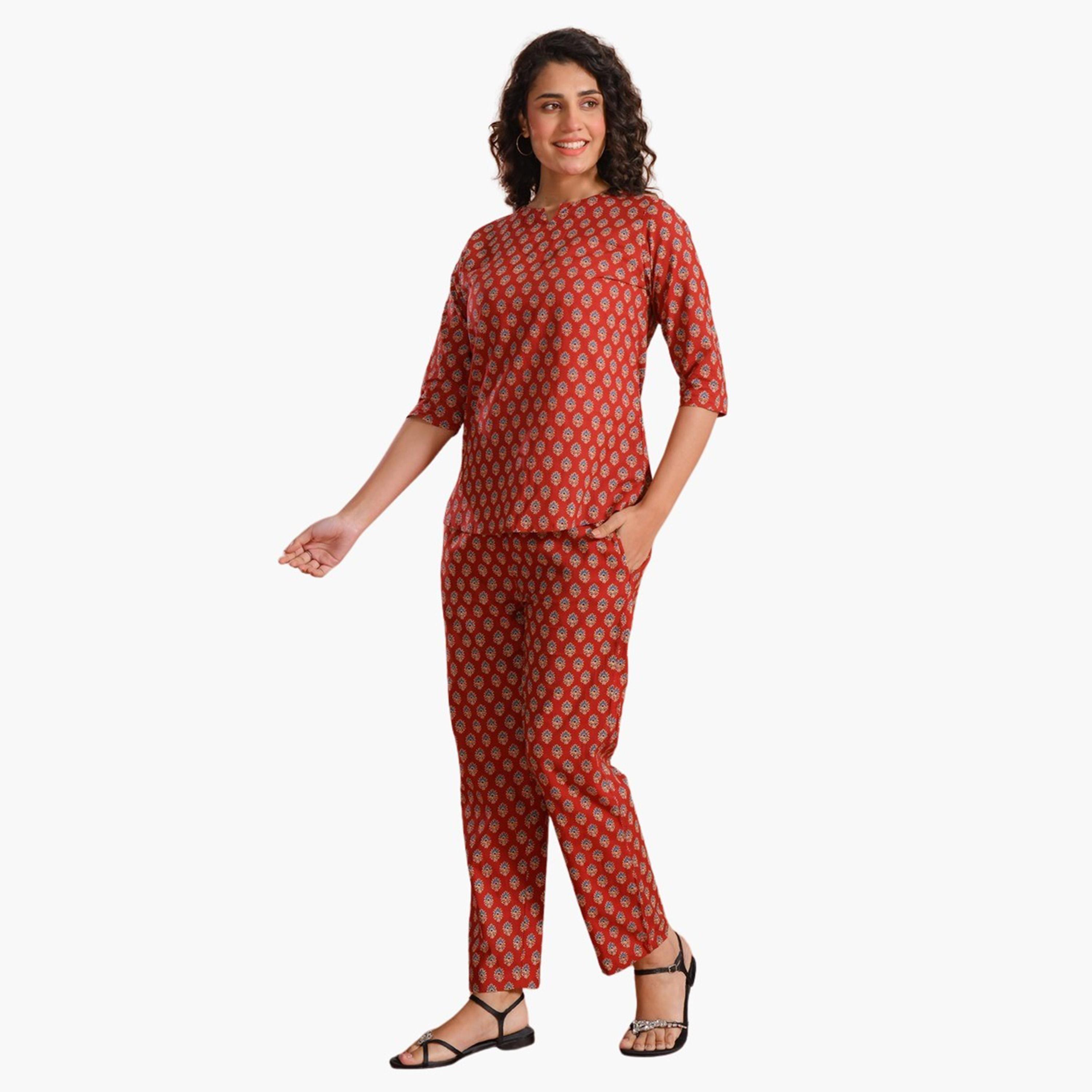 سانسكروتي هومز × ستايلي - طقم بنطال بيجامة وقميص مطبوع من القطن الخالص-women-clothing-nightwear-pyjamas-longsets-image-5