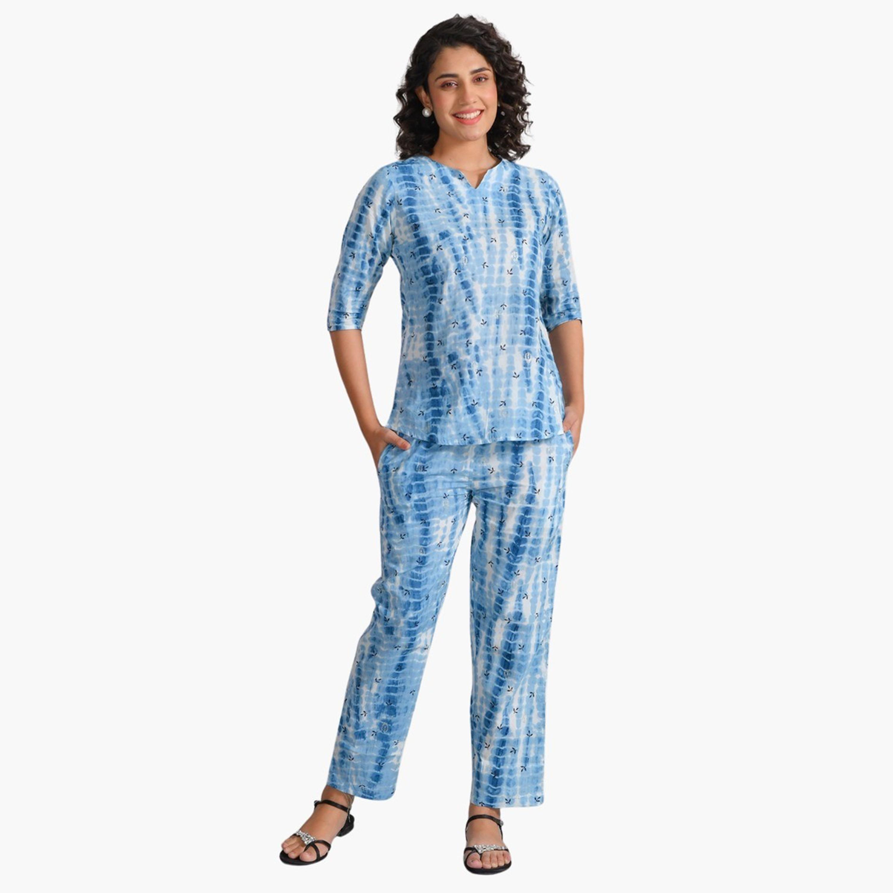 سانسكروتي هومز × ستايلي - طقم بنطال بيجامة وقميص مطبوع من القطن الخالص-women-clothing-nightwear-pyjamas-longsets-image-1