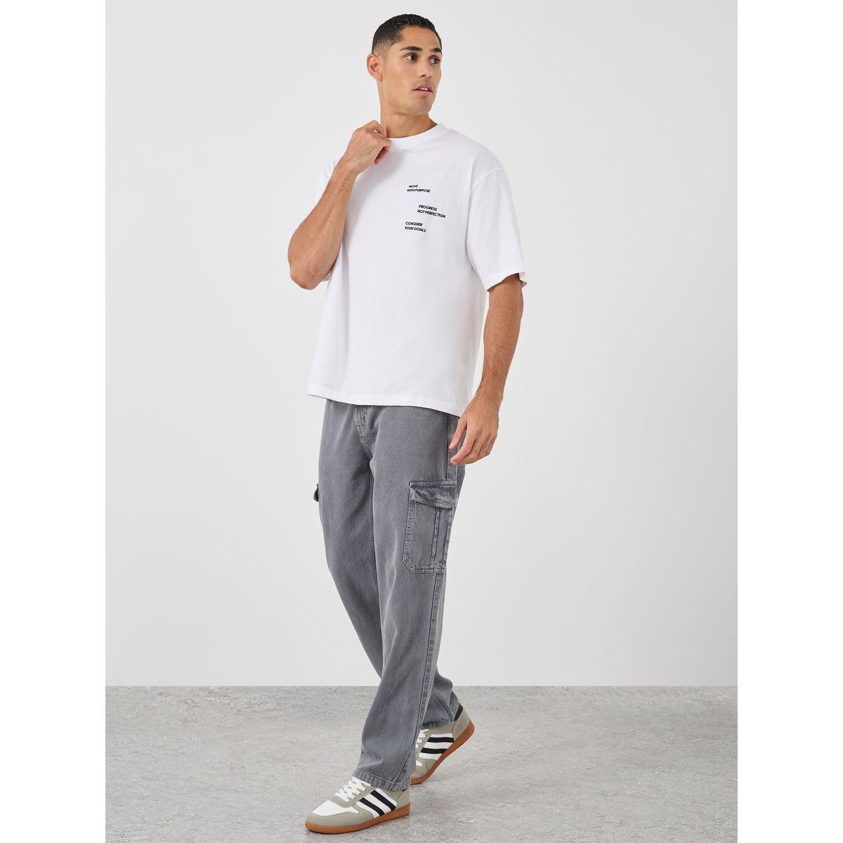 Styli Minimal Chest Print Short Sleeve Oversized T-Shirt-men-clothing-tshirtsandpolos-tshirts-image-2