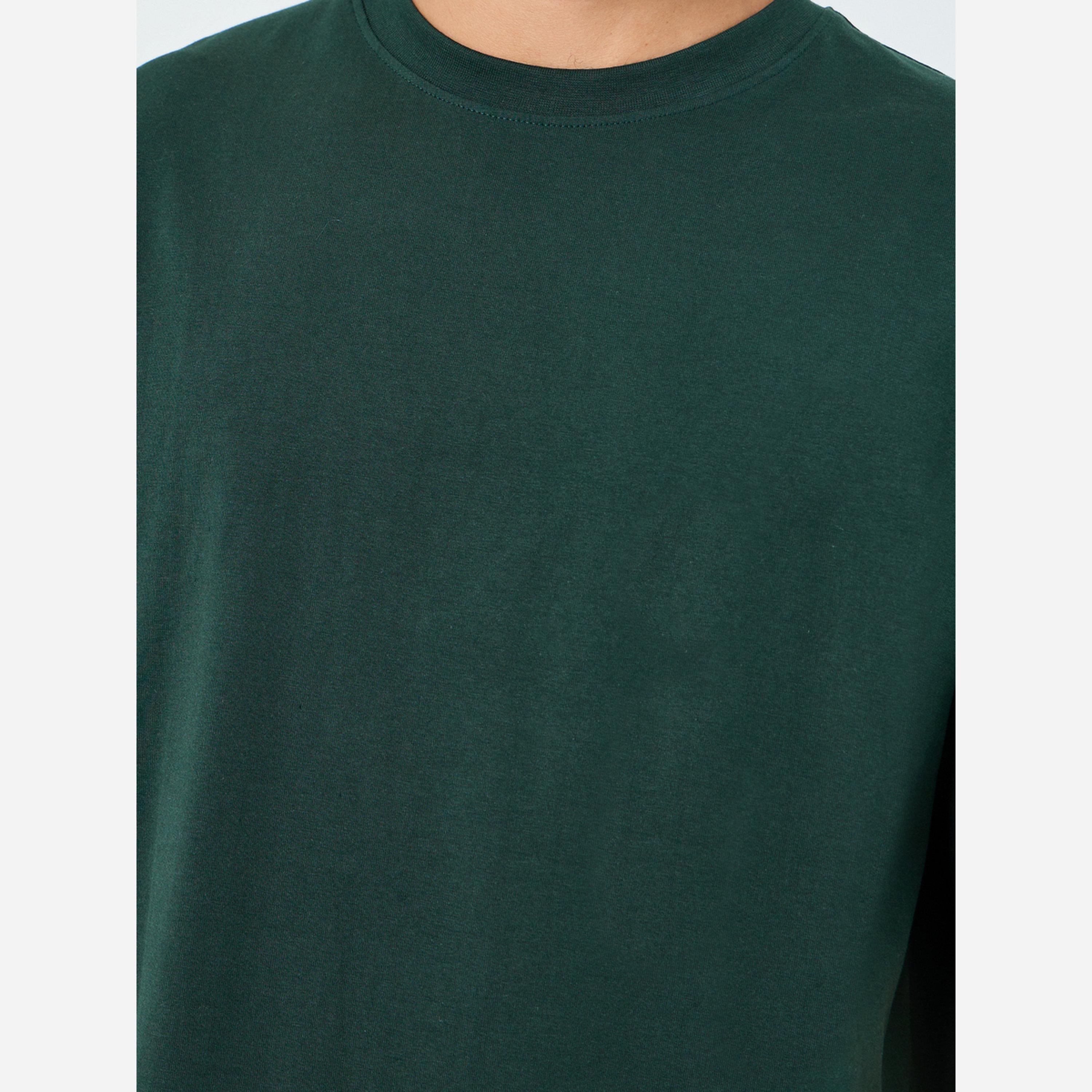 ستايلي - تيشيرت رجالي لون أخضر مقاس واسع طبعة شعار-men-clothing-tshirtsandpolos-tshirts-image-3