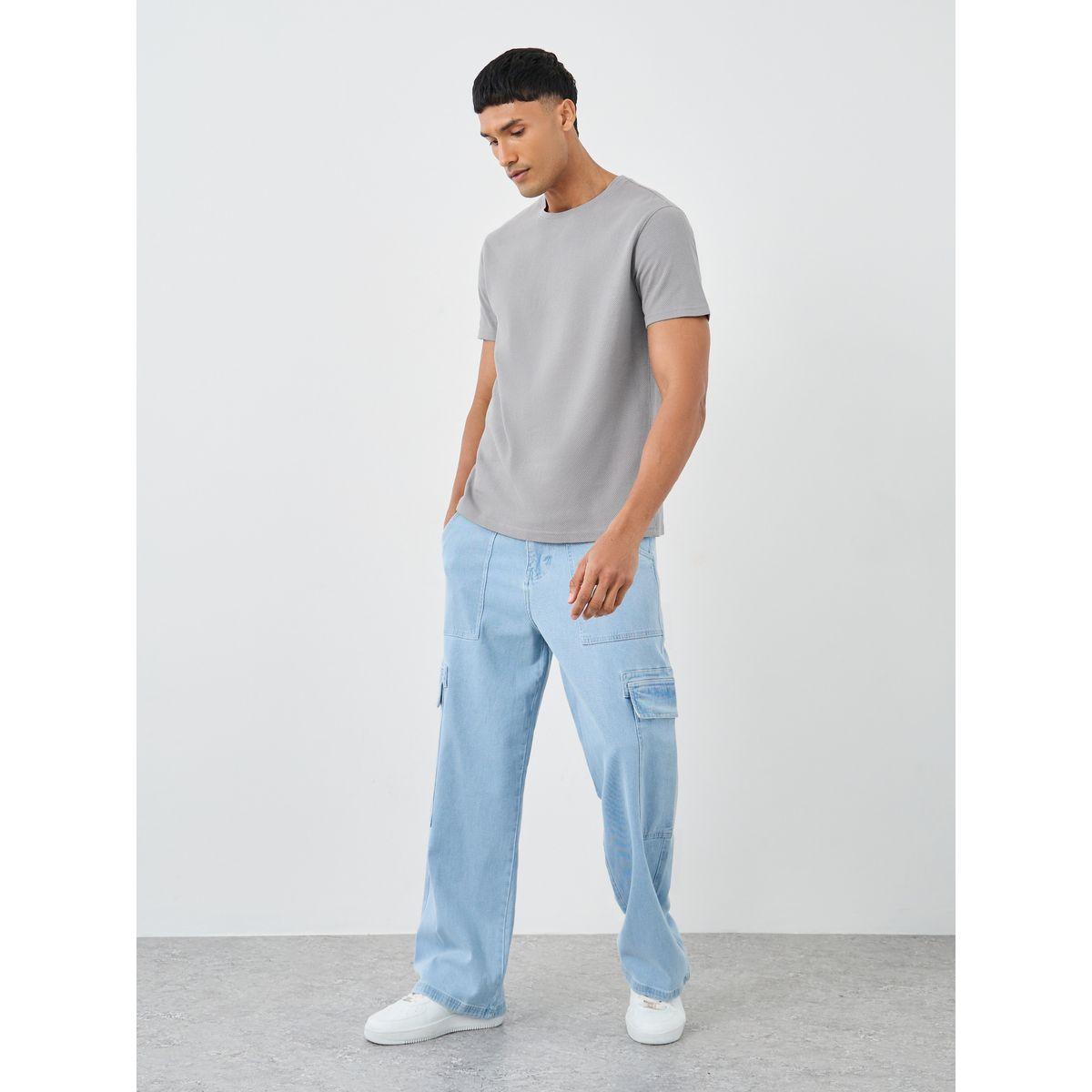 تيشيرت محبوك بتفاصيل بارزة الملمس وياقة دائرية-men-clothing-tshirtsandpolos-tshirts-image-2