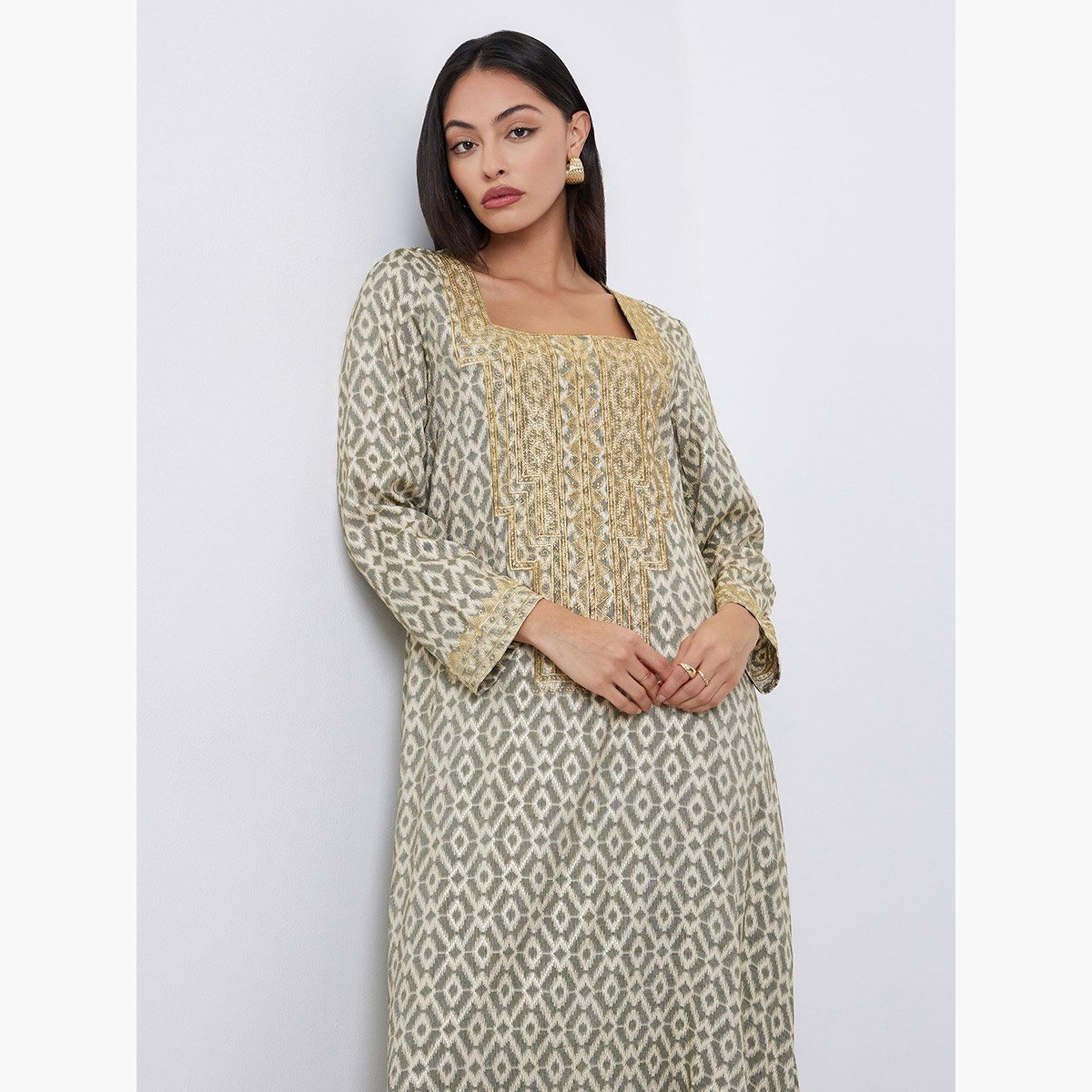 ستايلي - جلابية خضراء مطبوعة بالكامل مع نير مطرز-women-arabicclothing-jalabiyas-image-3