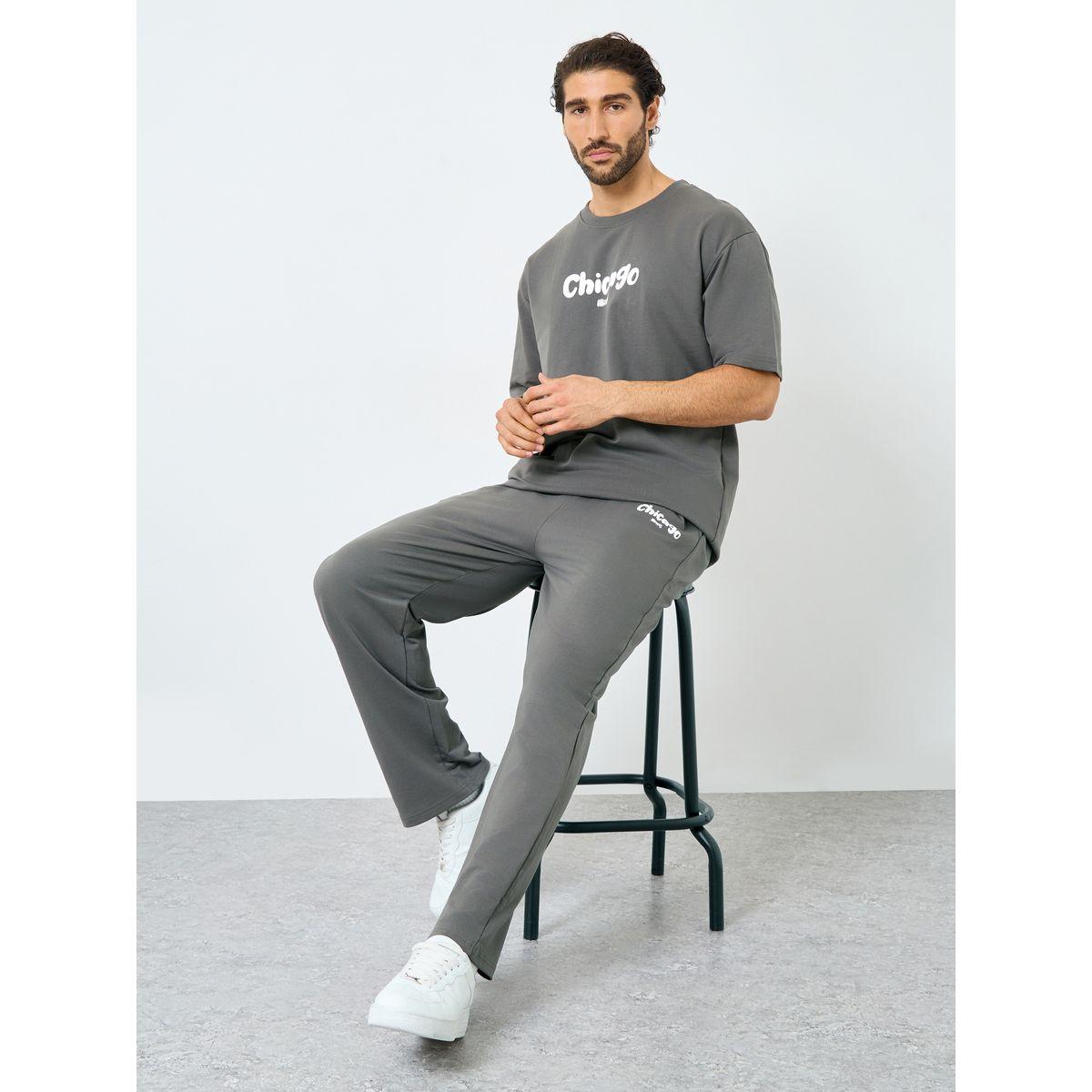 Styli Chicago Print Oversized T-Shirt and Joggers Co-ords-men-clothing-coordsets-image-1