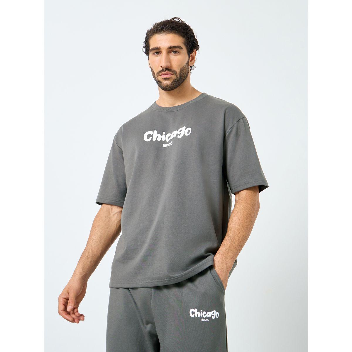 طقم منسق من جوغر وتيشيرت فضفاض-men-clothing-coordsets-image-2