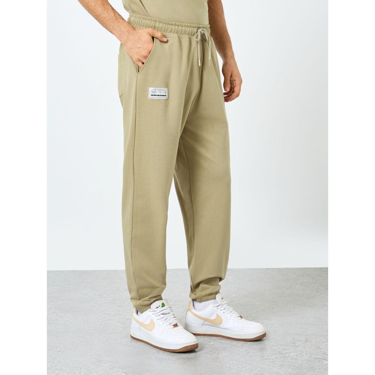Styli Badge Oversized T-Shirt and Elasticated Joggers Co-Ords-men-clothing-coordsets-image-4