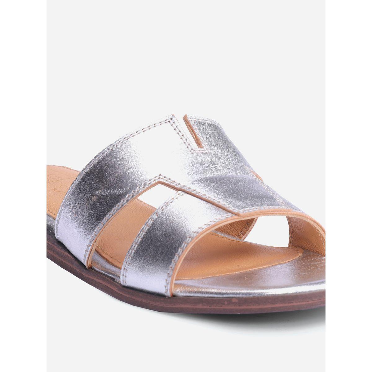 Heel Your Sole X Styli Metallic Design Open Toe Flat Sandals-women-shoes-sandals-flats-image-5