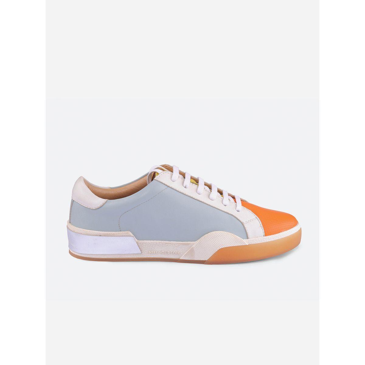 حذاء سنيكرز بنمط كتل الالوان مع رباط غلق-women-shoes-sneakers-image-2