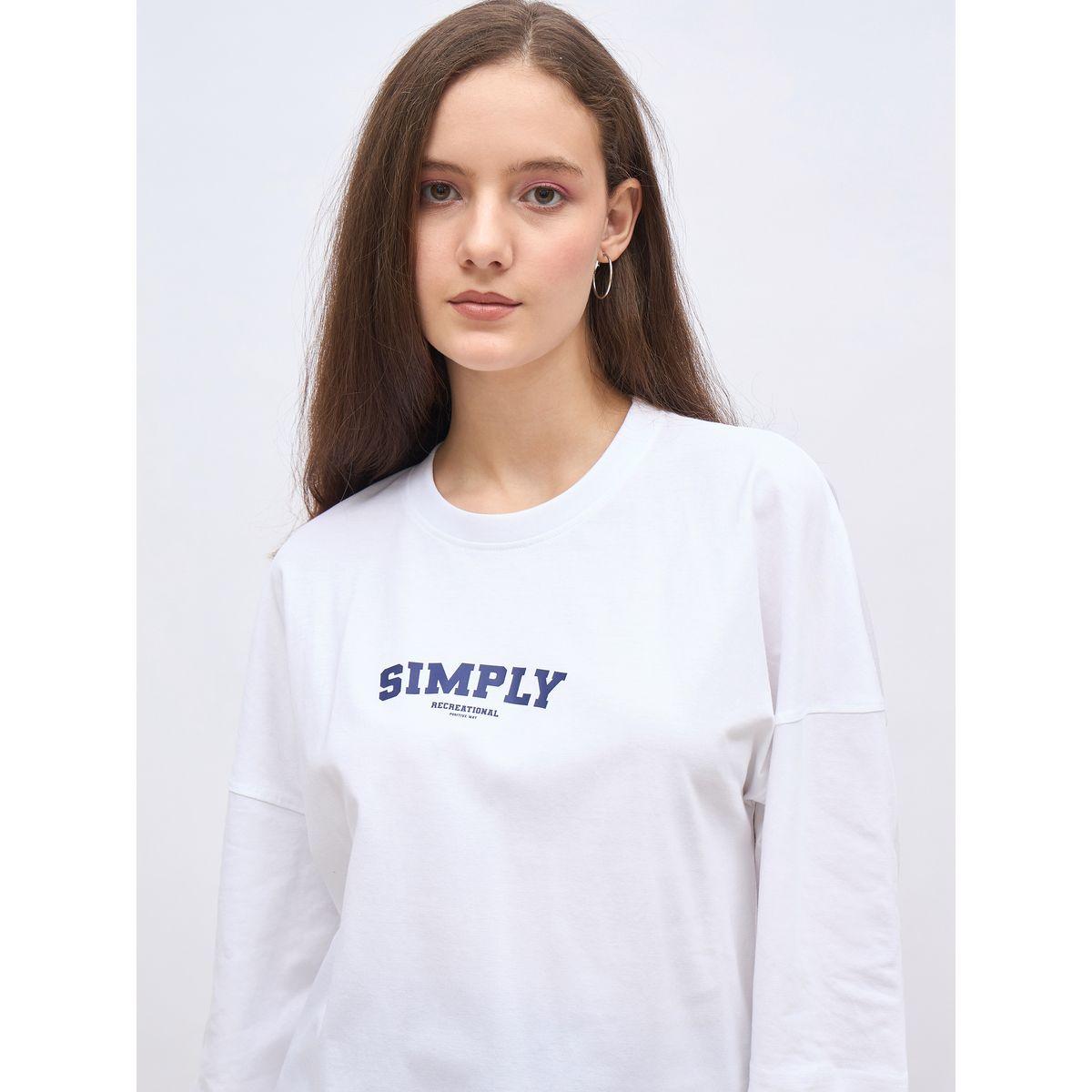 Styli Oversized T-Shirt and Badge Print Leggings Set-women-clothing-coordsets-image-4