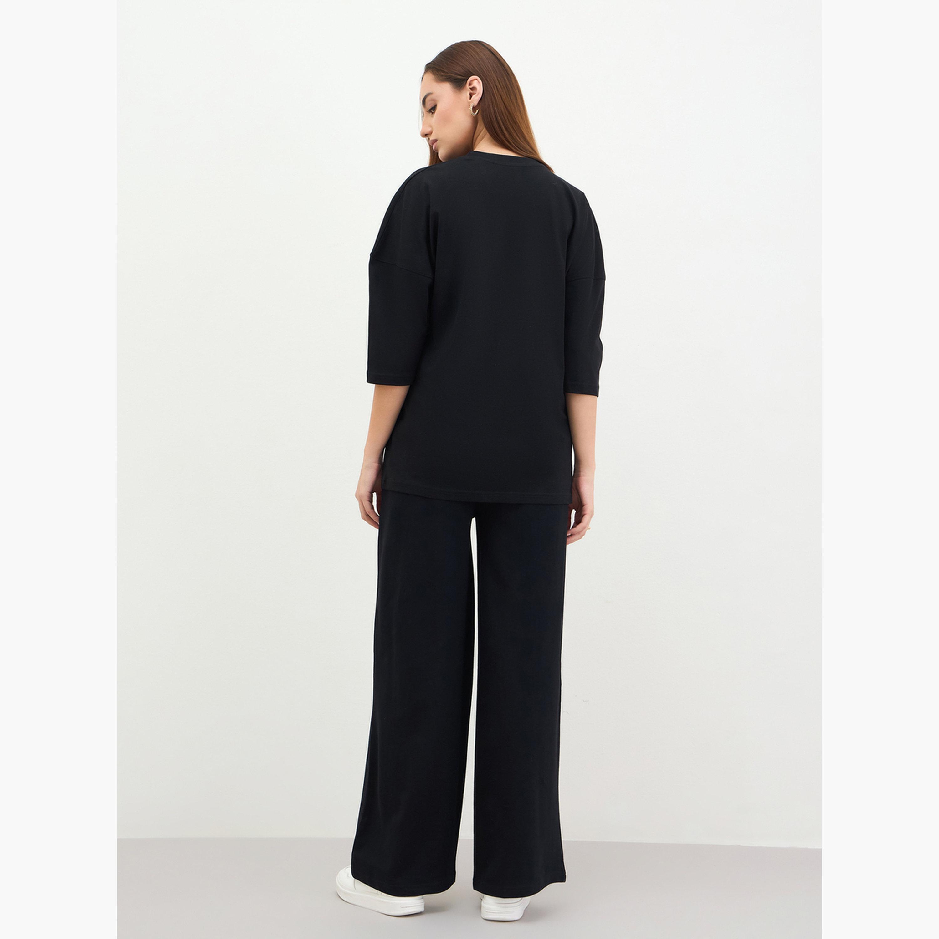 Styli Black Oversized Graphic Print Top and Joggers Co-Ords-women-clothing-coordsets-image-3