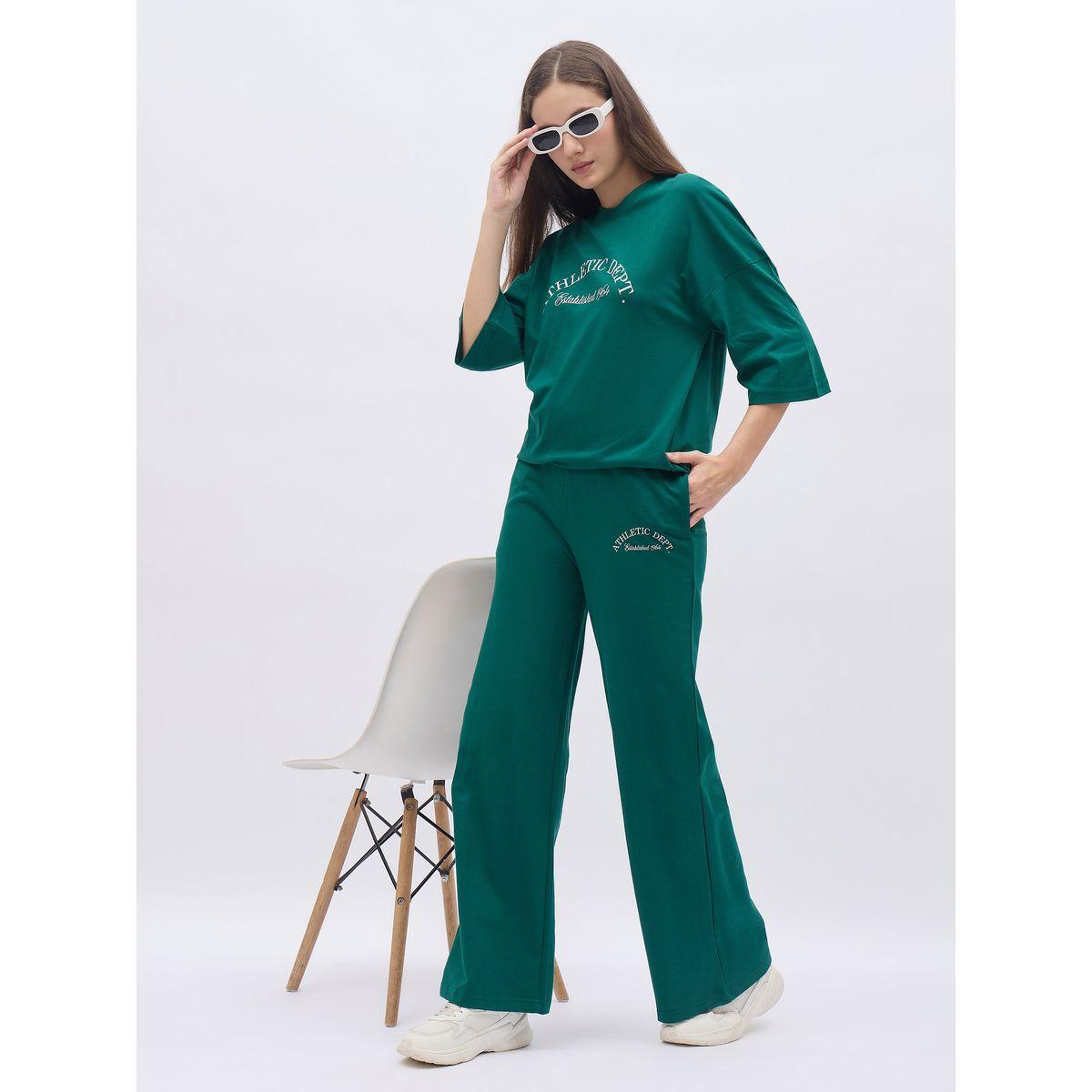 طقم منسق من جوغر وتيشيرت فضفاض بطبعة جرافيك-women-clothing-coordsets-image-6