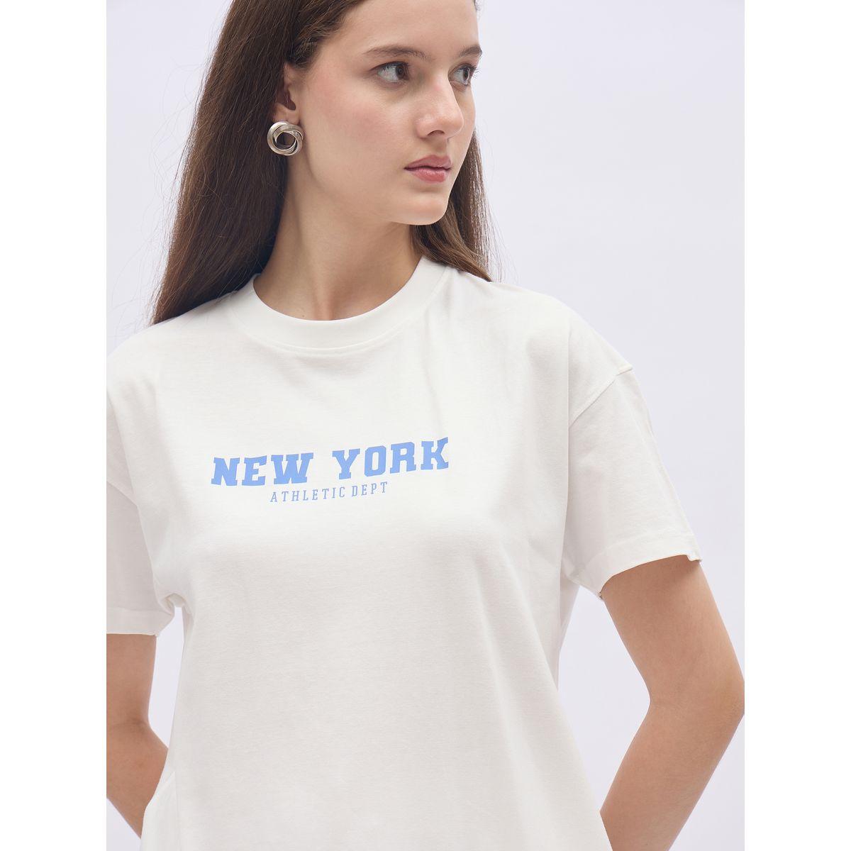 طقم منسق من جوغر وتيشيرت بطبعة كتابة-women-clothing-coordsets-image-4