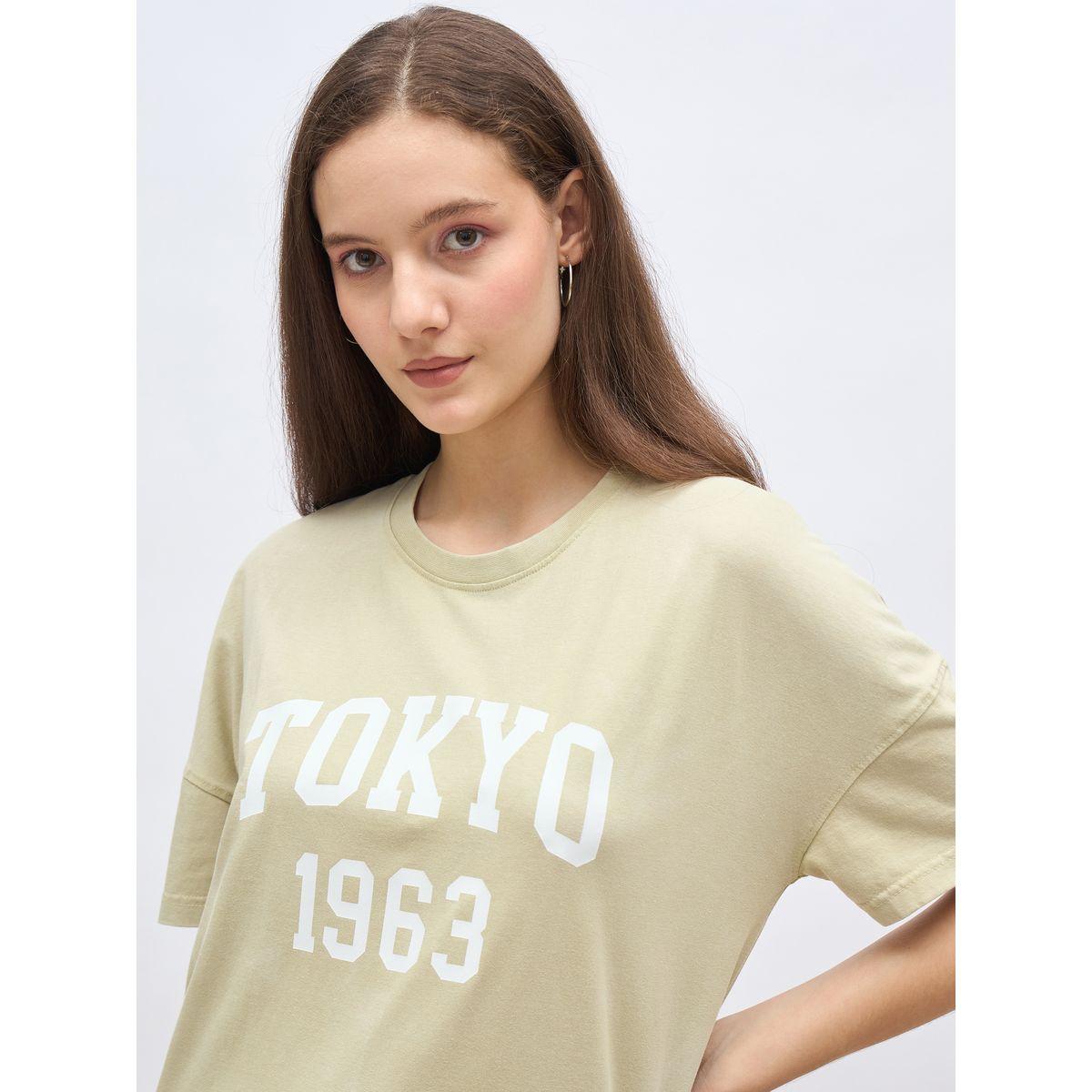 Styli Oversized Graphic T-Shirt and Cuffed Joggers Set-women-clothing-coordsets-image-4