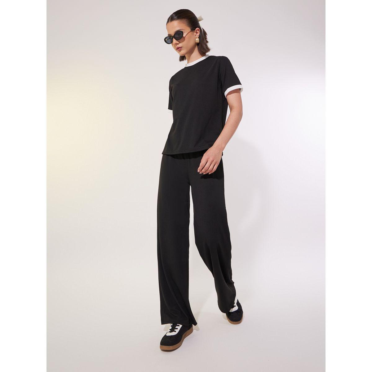 Styli Contrast Trim Short Sleeve T-Shirt and Pants Co-Ords-women-clothing-coordsets-image-2