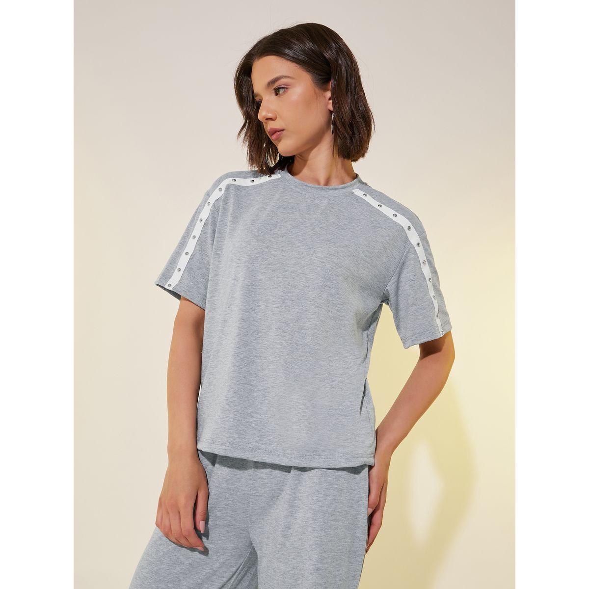 Styli Studded Web Detail Short Sleeve T-Shirt and Pants Co-Ords-women-clothing-coordsets-image-3