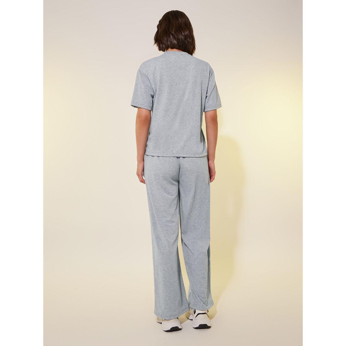 Styli Studded Web Detail Short Sleeve T-Shirt and Pants Co-Ords-women-clothing-coordsets-image-6