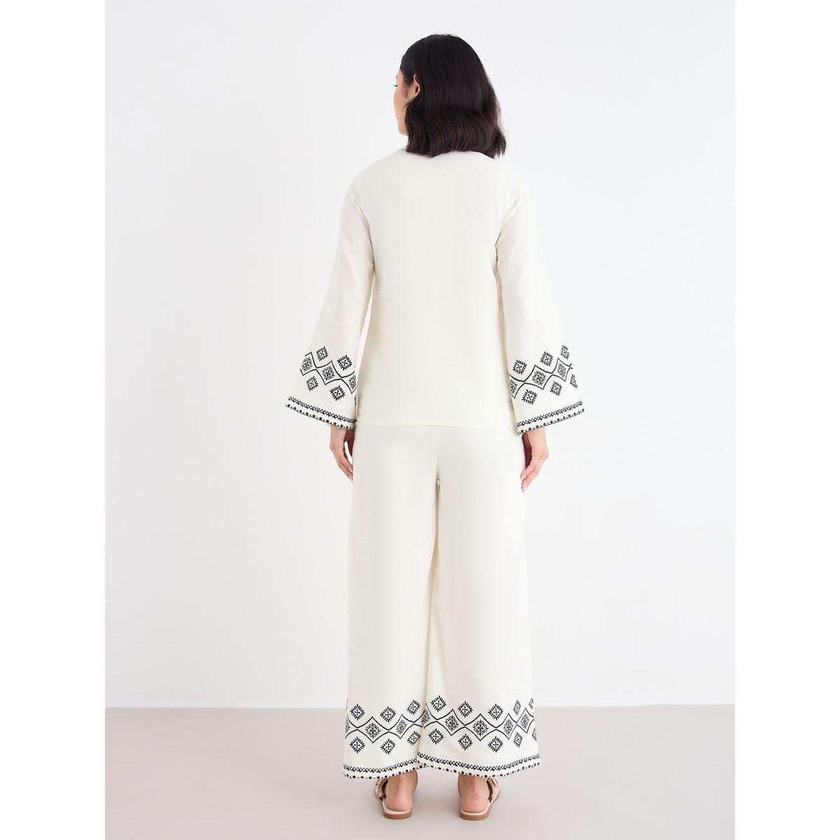 Styli Cream Border Print Notch Neck Top and Pants Co-Ords-women-clothing-coordsets-image-5