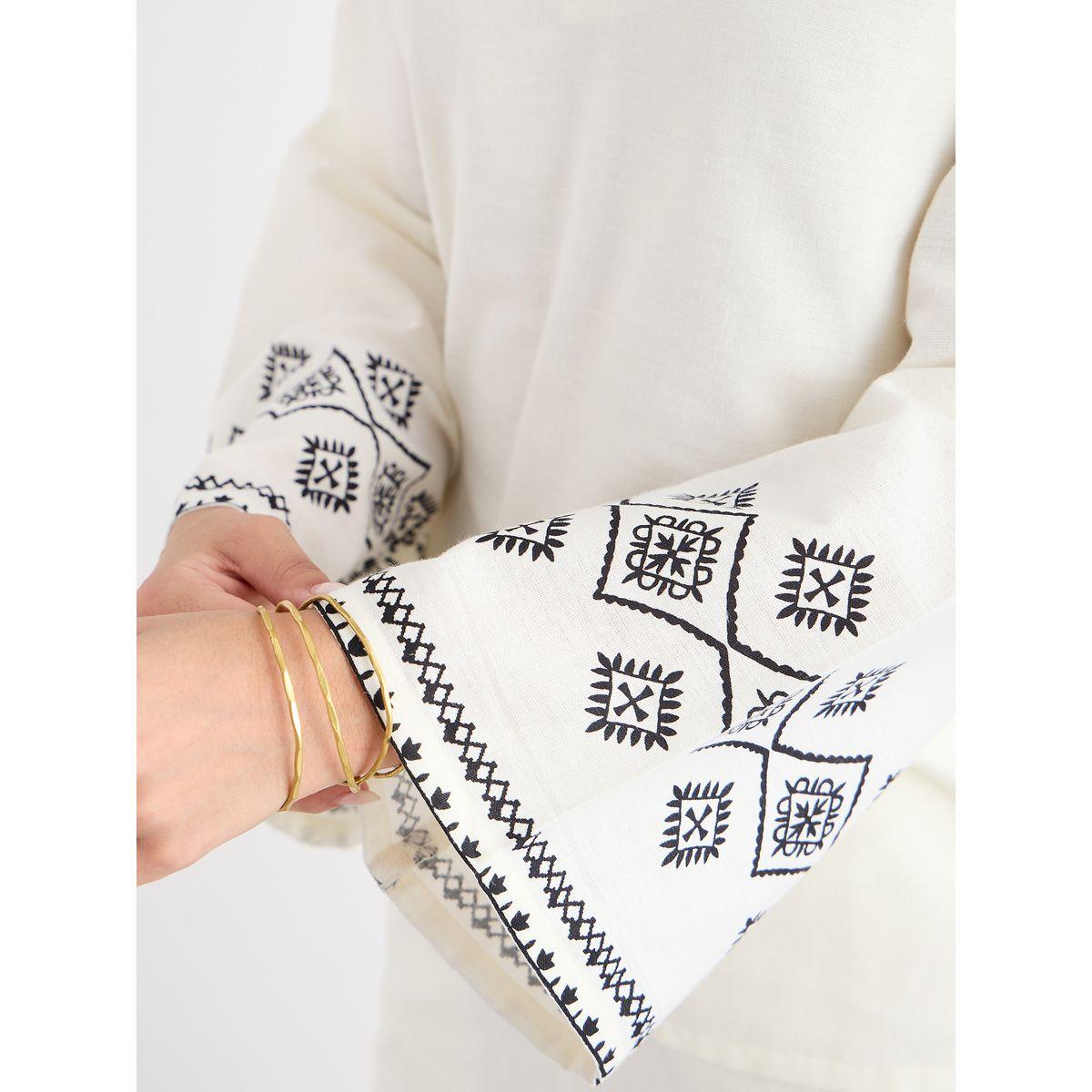 Styli Cream Border Print Notch Neck Top and Pants Co-Ords-women-clothing-coordsets-image-6