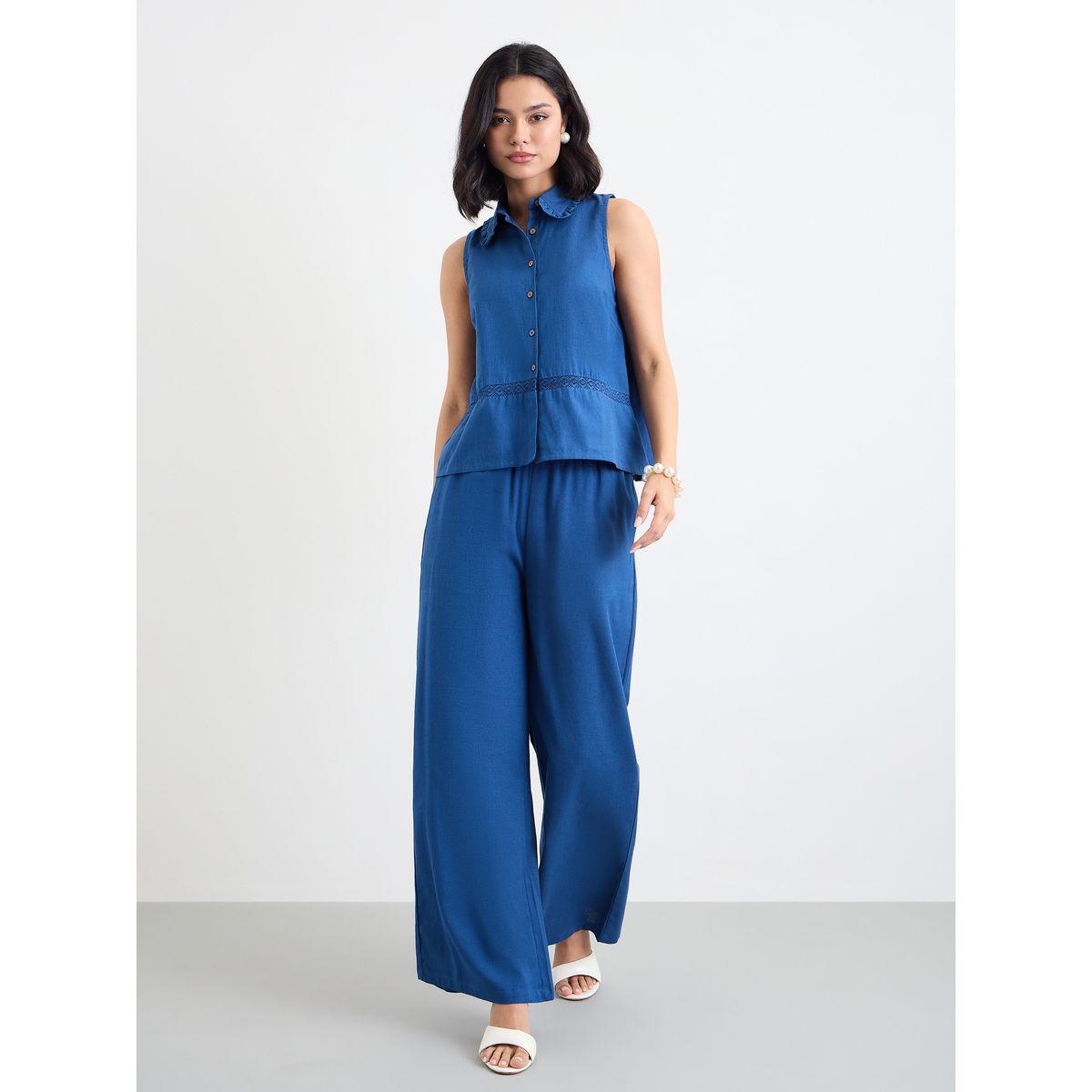 طقم منسق من بنطال بقصة أرجل واسعة وبلوزة-women-clothing-coordsets-image-2