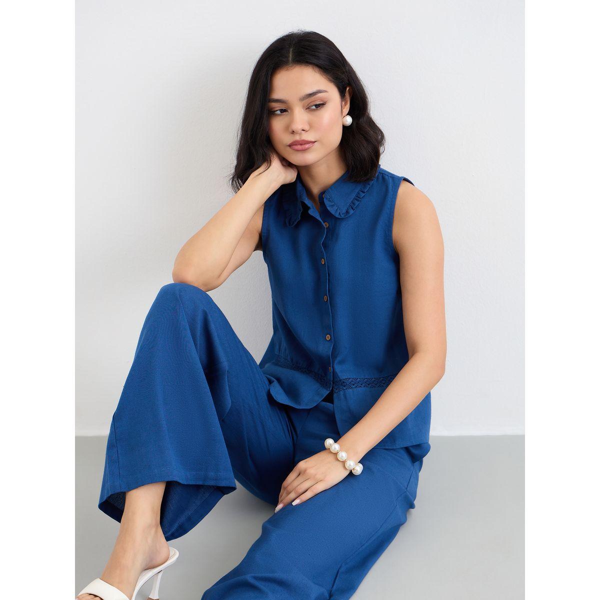 طقم منسق من بنطال بقصة أرجل واسعة وبلوزة-women-clothing-coordsets-image-5
