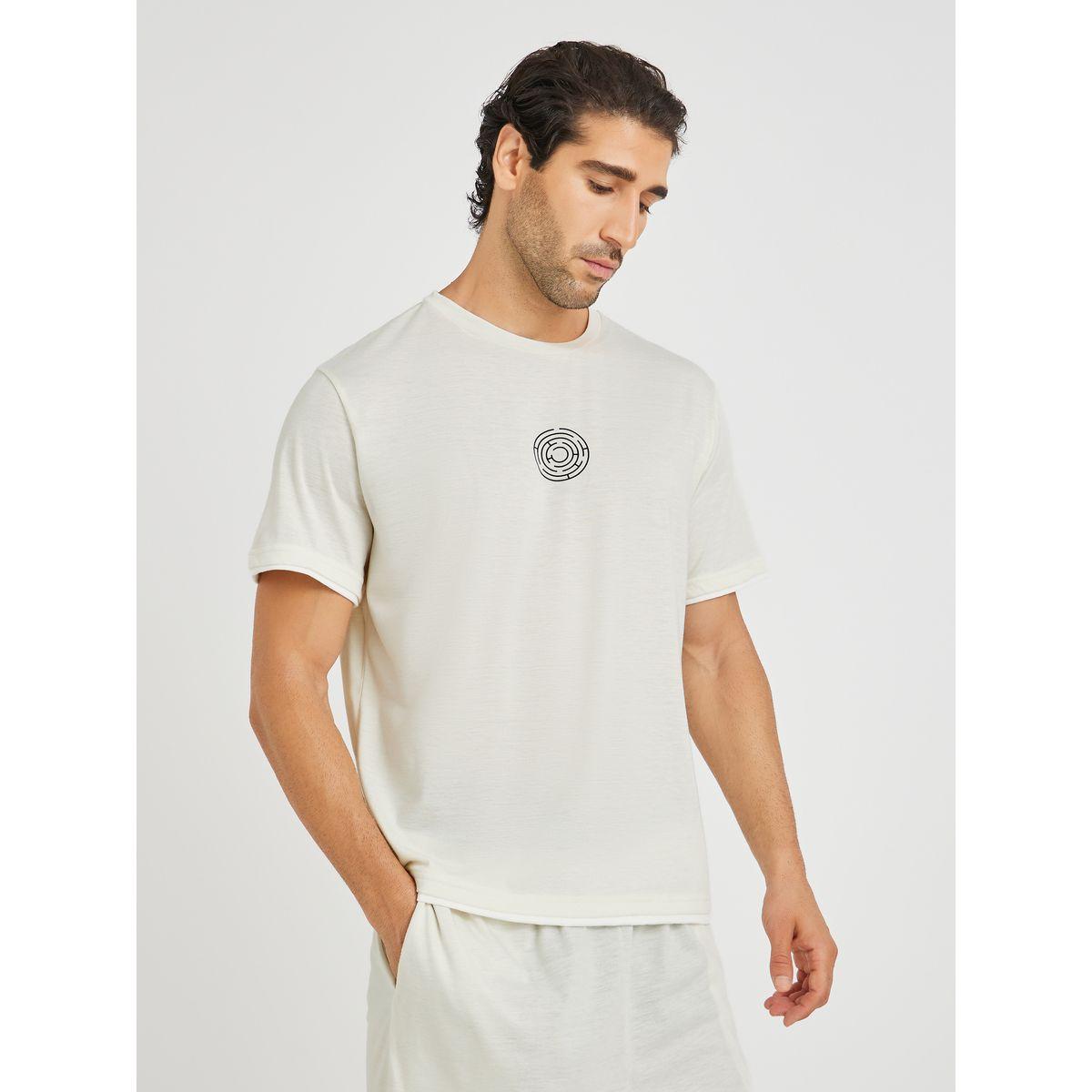 Styli Minimal Print T-Shirt and Shorts Pyjama Set-men-clothing-nightwear-sets-image-2