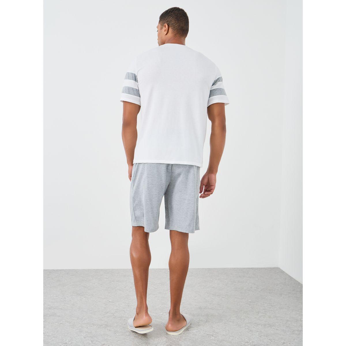 Styli Men Contrast Striped Short Sleeve T-Shirt and Shorts Set-men-clothing-nightwear-sets-image-5