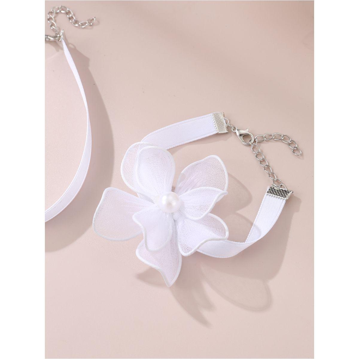Styli Set of 2 - Flower Necklace and Bracelet-women-watchesandjewellery-jewellery-jewellerysets-image-3