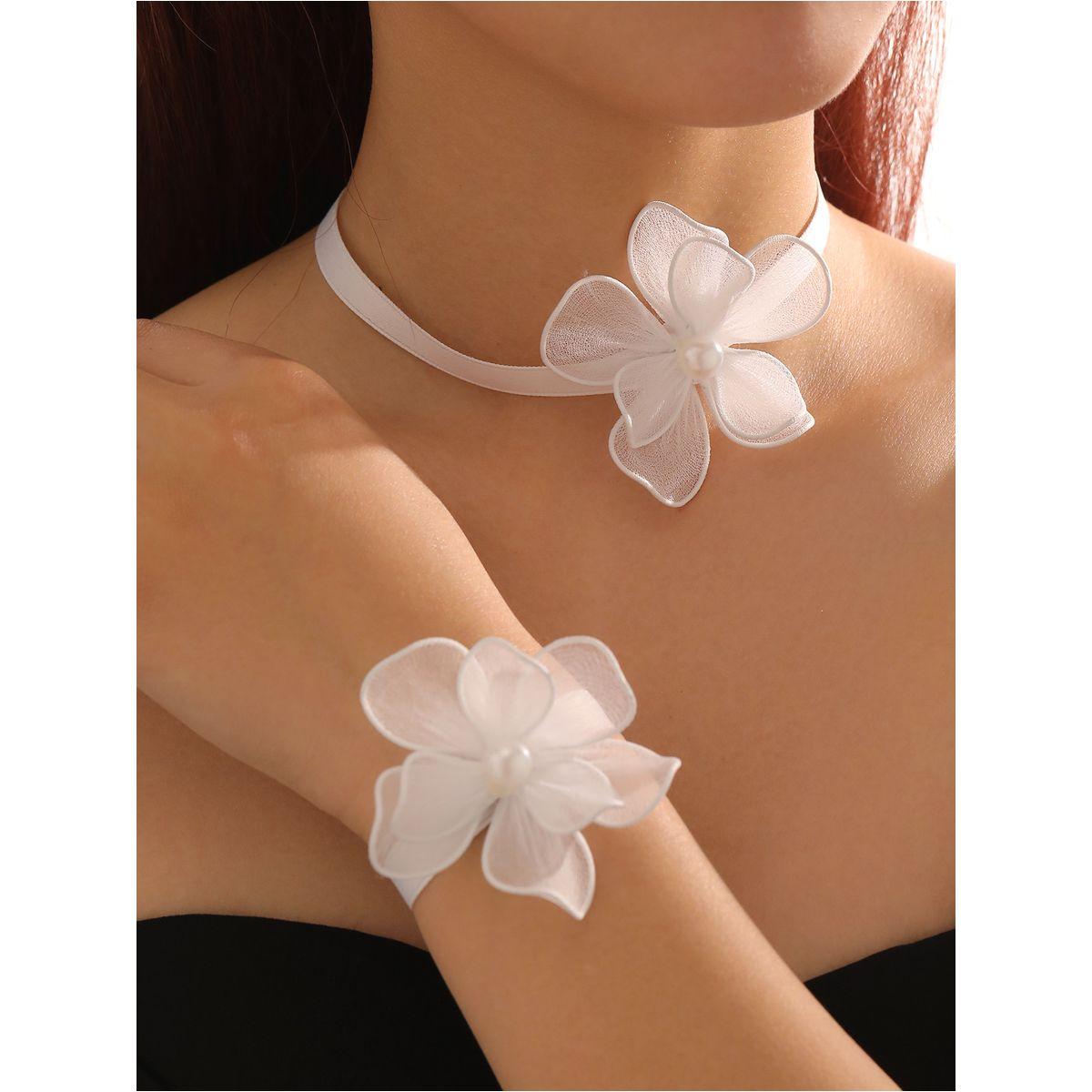 Styli Set of 2 - Flower Necklace and Bracelet-women-watchesandjewellery-jewellery-jewellerysets-image-6