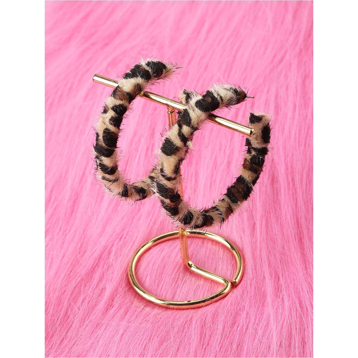 أقراط دائرية بطبعة حيوان-women-watchesandjewellery-jewellery-earrings-image-4