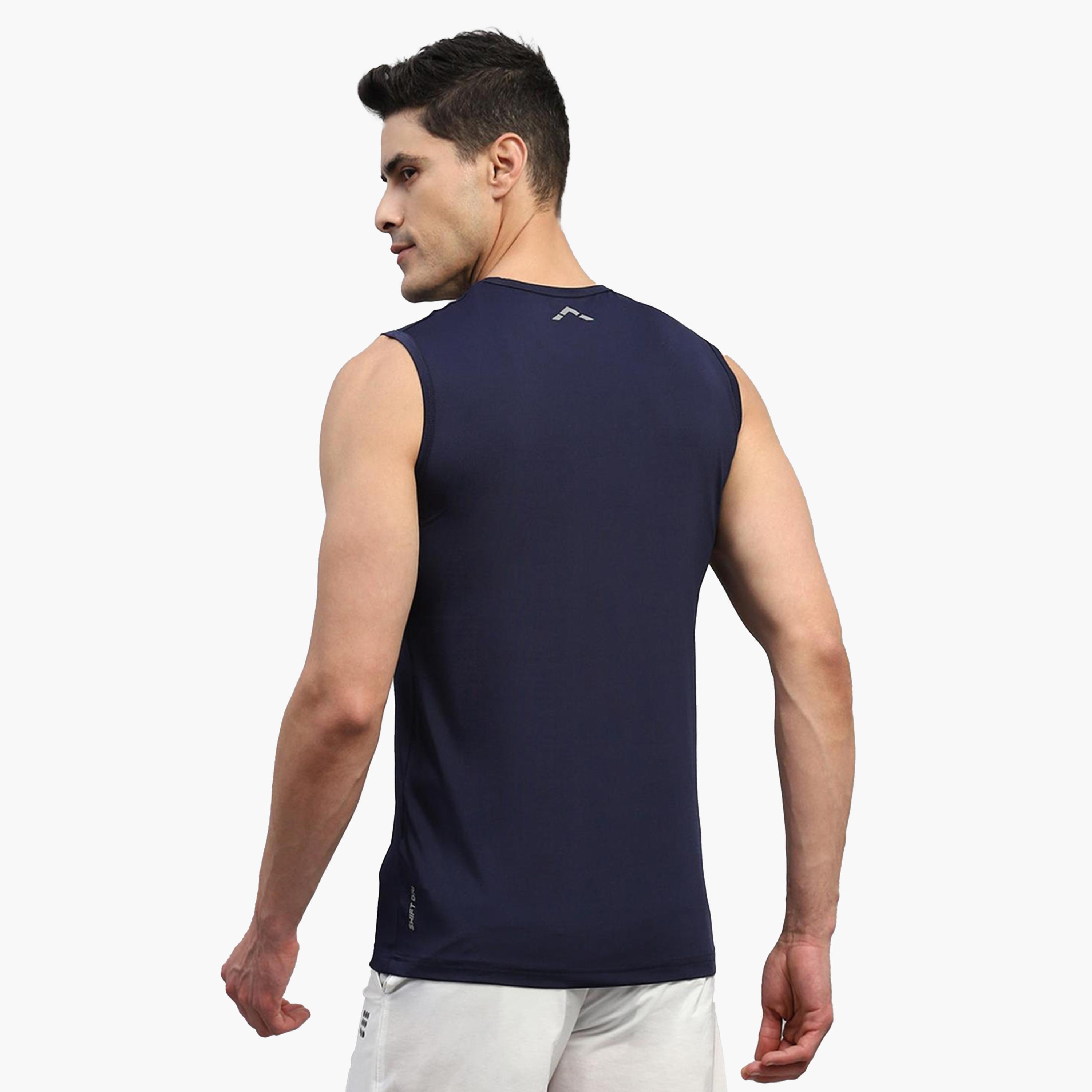 Rock.it X Styli Men Sky Blue Solid Round Neck T-Shirt-men-clothing-tshirtsandpolos-tshirts-image-4