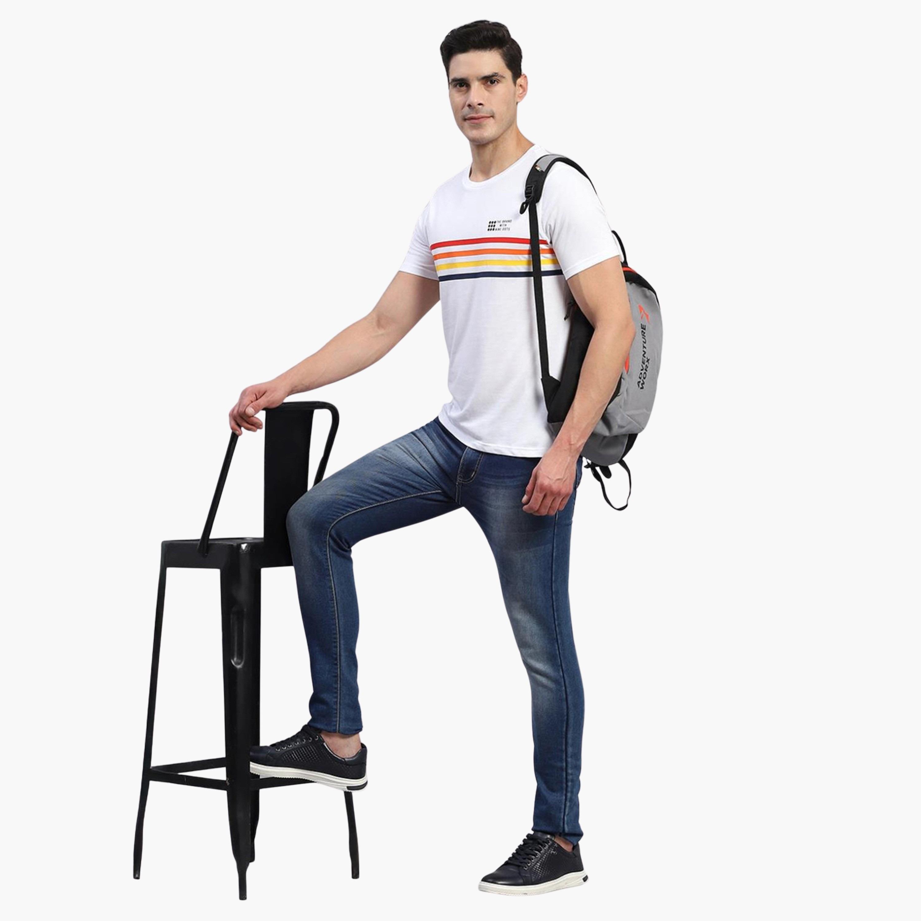 روك.ات ×ستايلي-  تي شيرت رجالي مخطط أبيض رقبة دائرية-men-clothing-tshirtsandpolos-tshirts-image-2