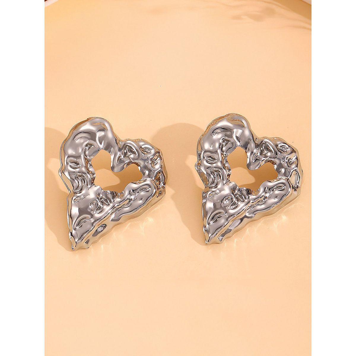 أقراط بنمط قلب وتفاصيل بارزة الملمس-women-watchesandjewellery-jewellery-earrings-image-3