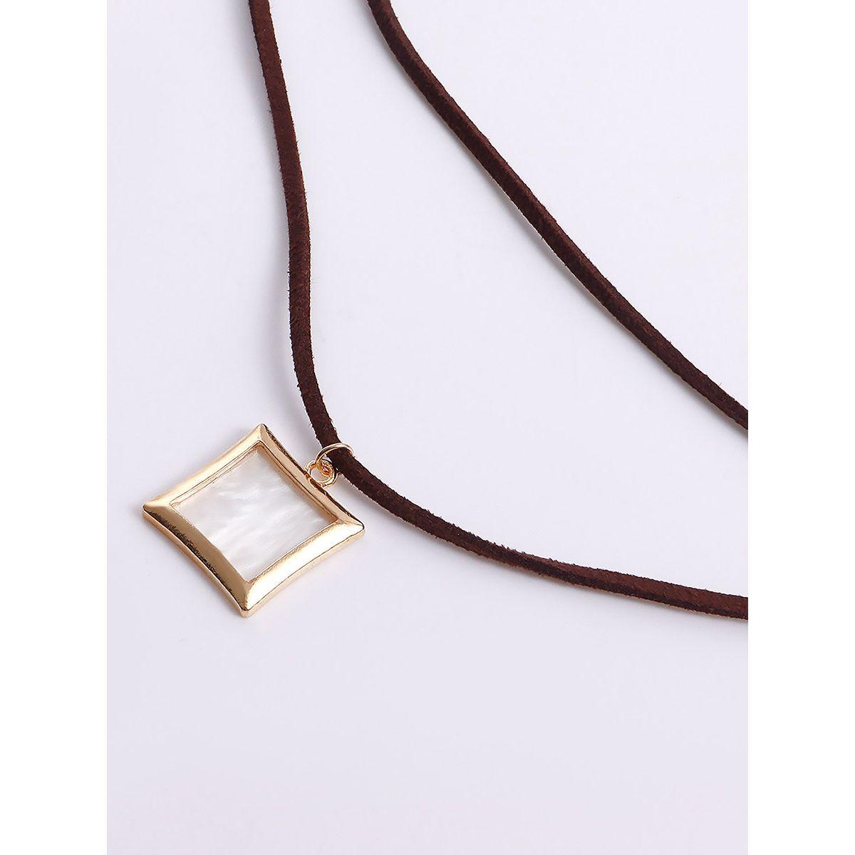 قلادة كاجوال بتفاصيل مُنمقة-women-watchesandjewellery-jewellery-necklacesandpendants-image-5