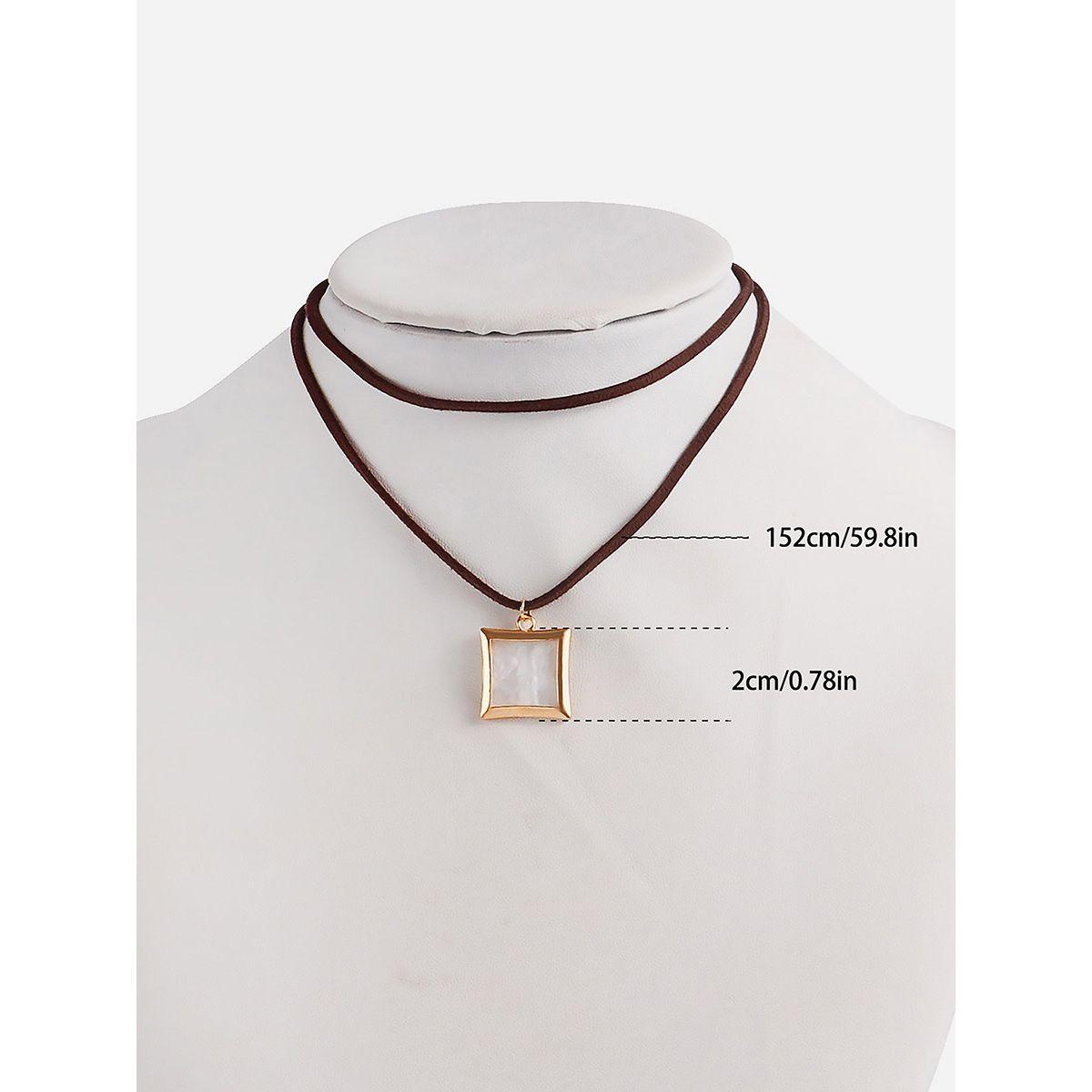 قلادة كاجوال بتفاصيل مُنمقة-women-watchesandjewellery-jewellery-necklacesandpendants-image-7