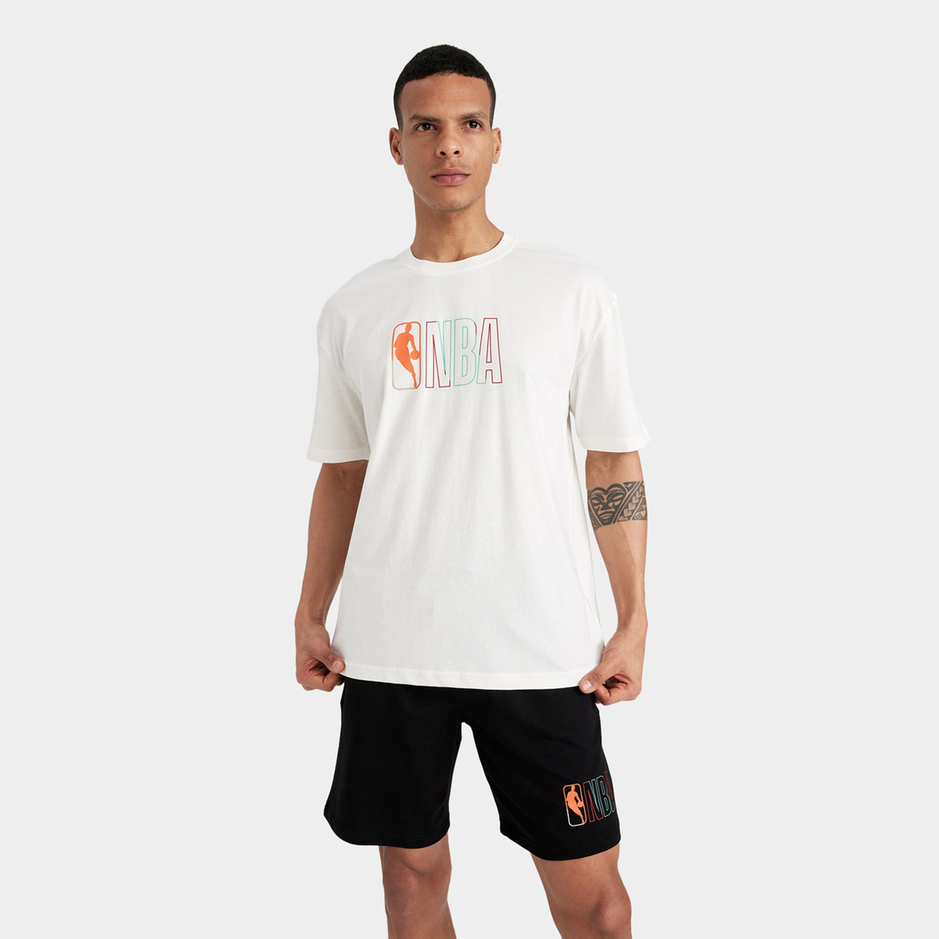 DeFacto X Styli Defacto Fit NBA Licensed Oversize Fit Crew Neck T-Shirt-men-clothing-tshirtsandpolos-tshirts-image-1