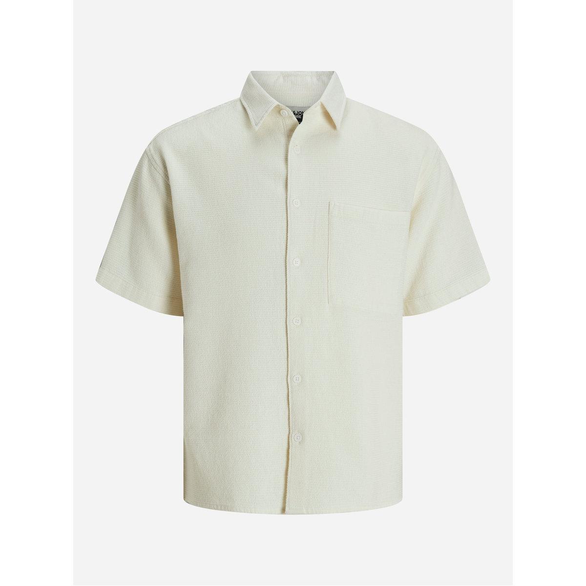 قميص بقصة مريحة وازرار غلق-men-clothing-shirts-image-1