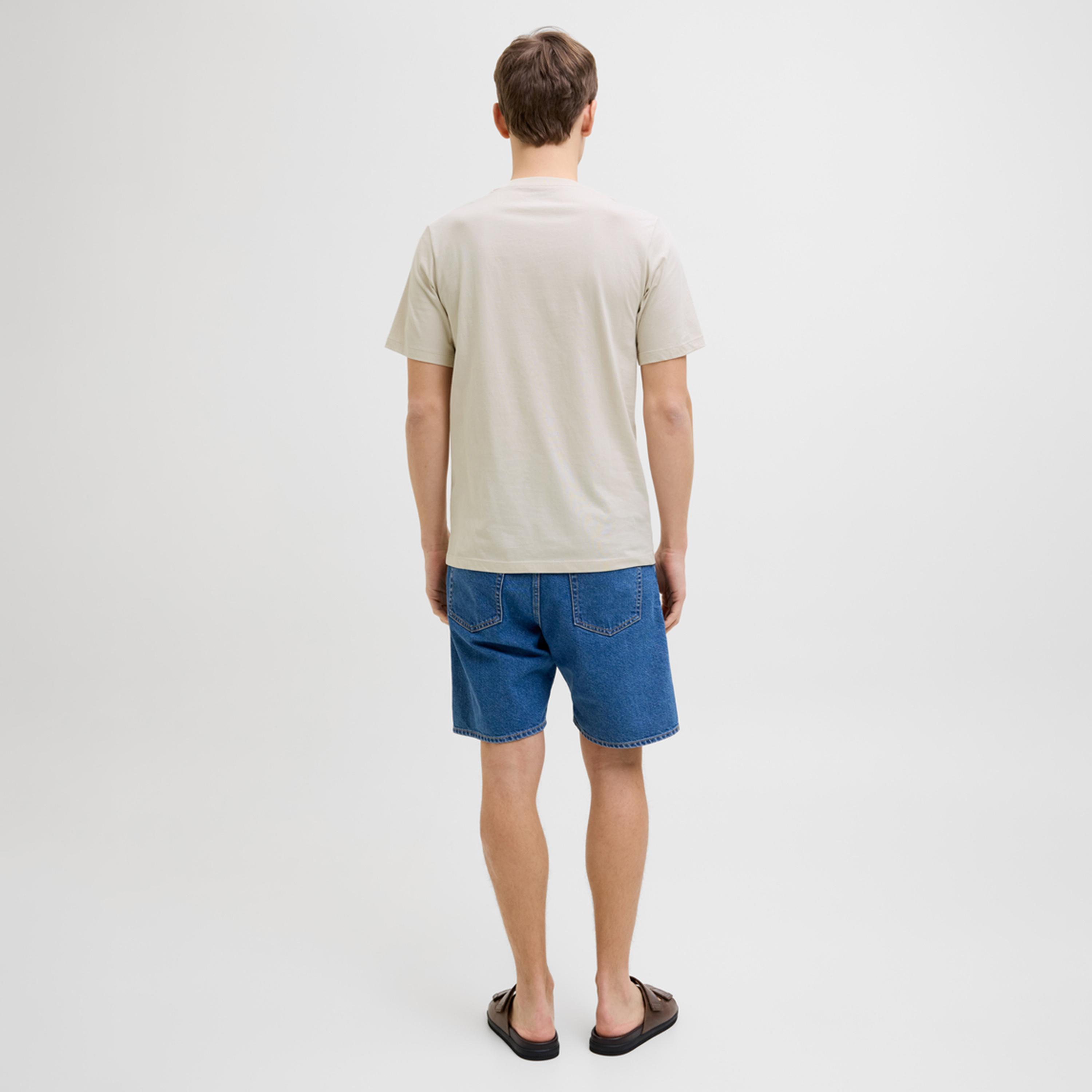 ريبيل × ستايلي - تي شيرت بطباعة جرافيكية ورقبة دائرية وقصّة عادية-men-clothing-tshirtsandpolos-tshirts-image-3