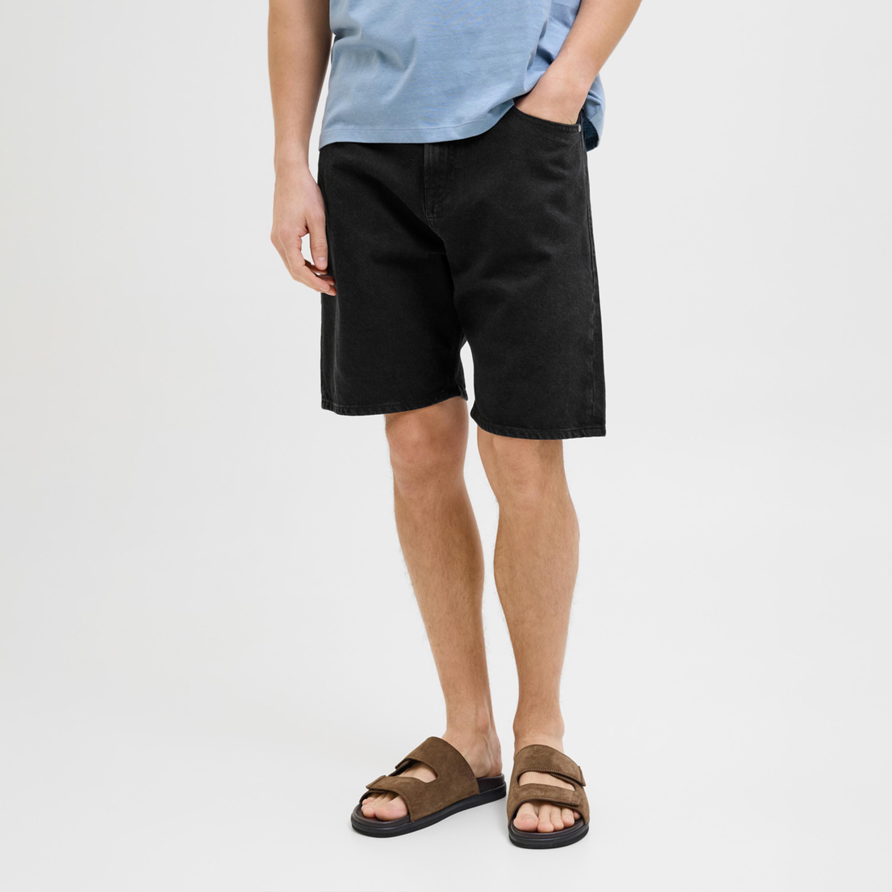 ريبيل × ستايلي - شورت سادة متوسط الارتفاع بقصّة عادية-men-clothing-bottoms-shorts-image-1