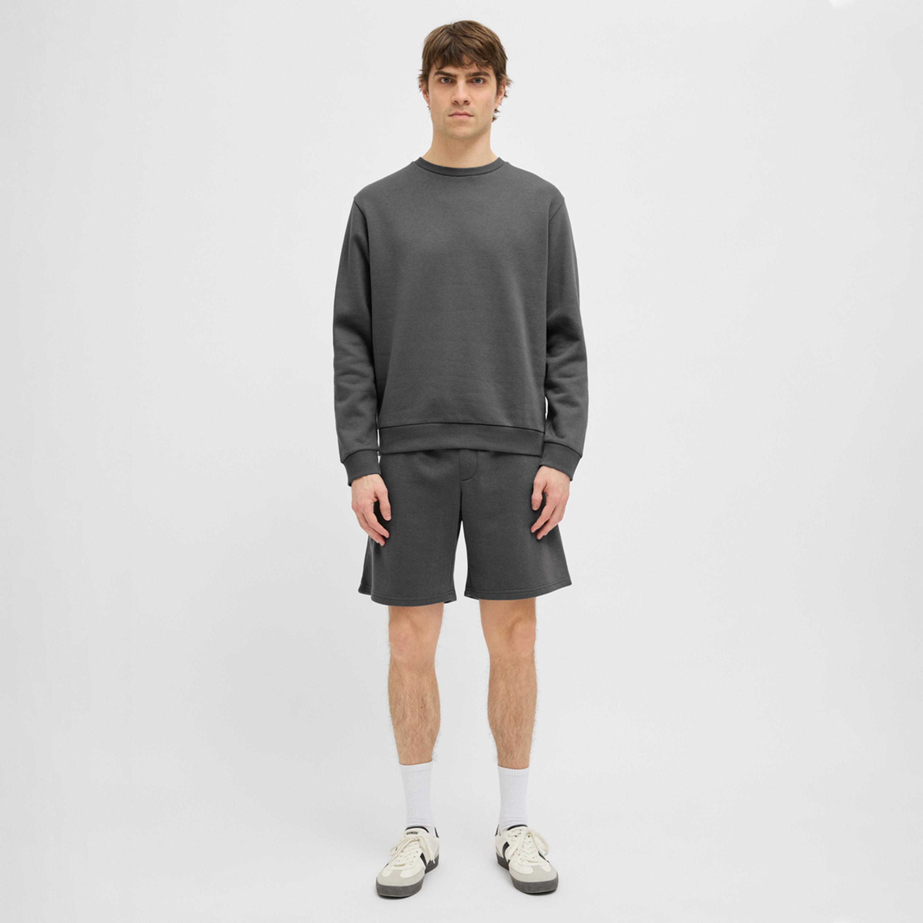 REBEL x Styli Solid Mid Rise Regular Fit Shorts-men-clothing-bottoms-shorts-image-2