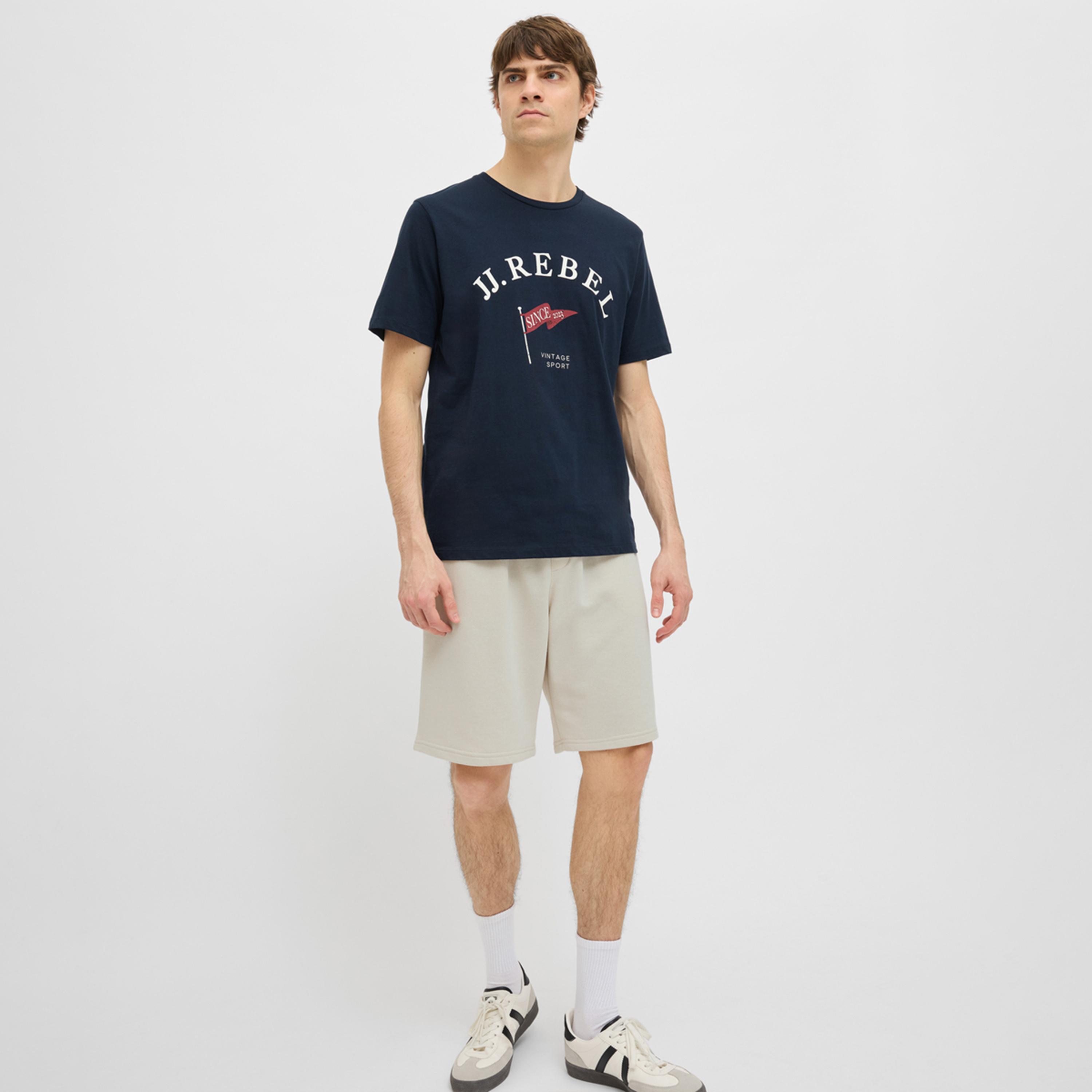 REBEL x Styli Solid Mid Rise Regular Fit Shorts-men-clothing-bottoms-shorts-image-2