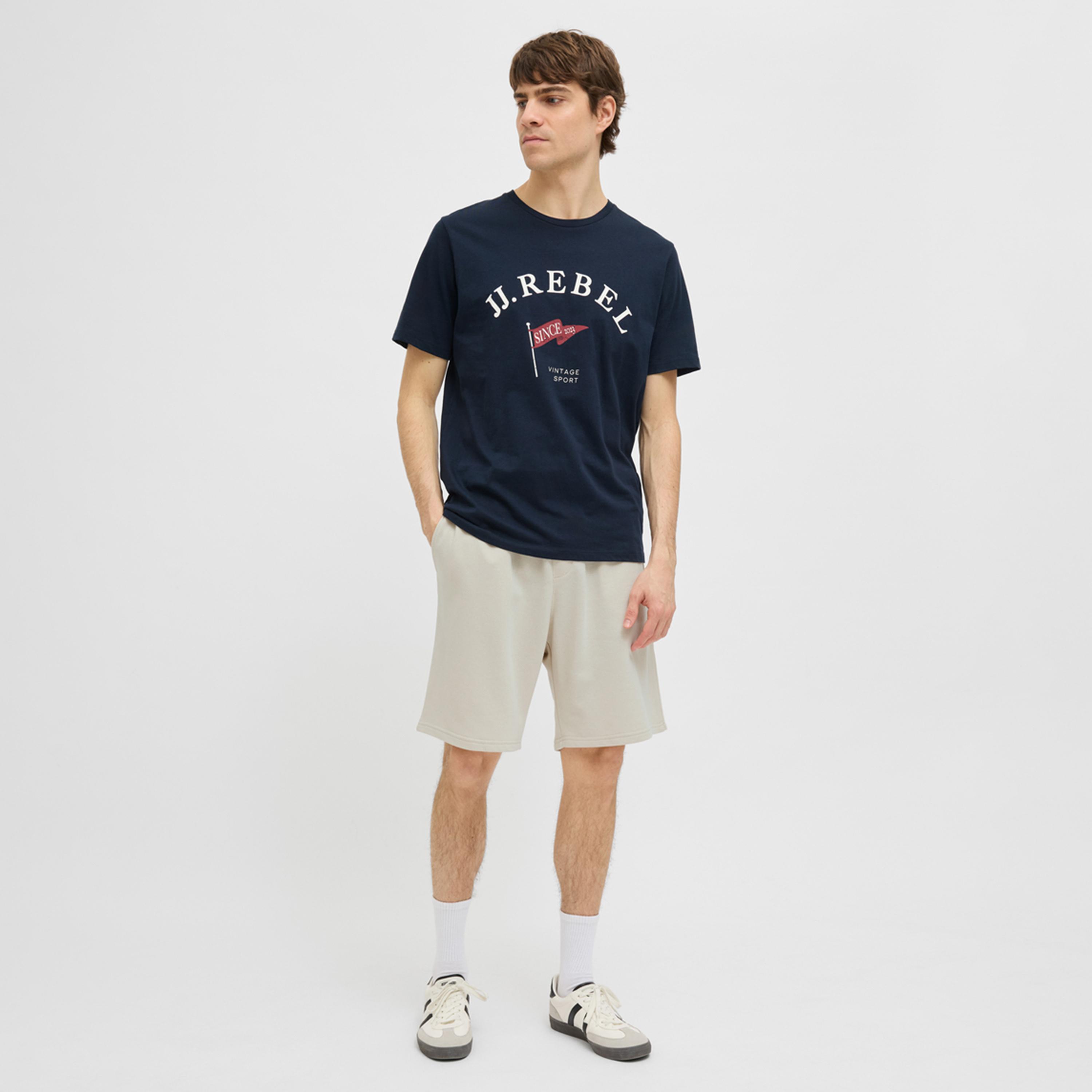 REBEL x Styli Solid Mid Rise Regular Fit Shorts-men-clothing-bottoms-shorts-image-3