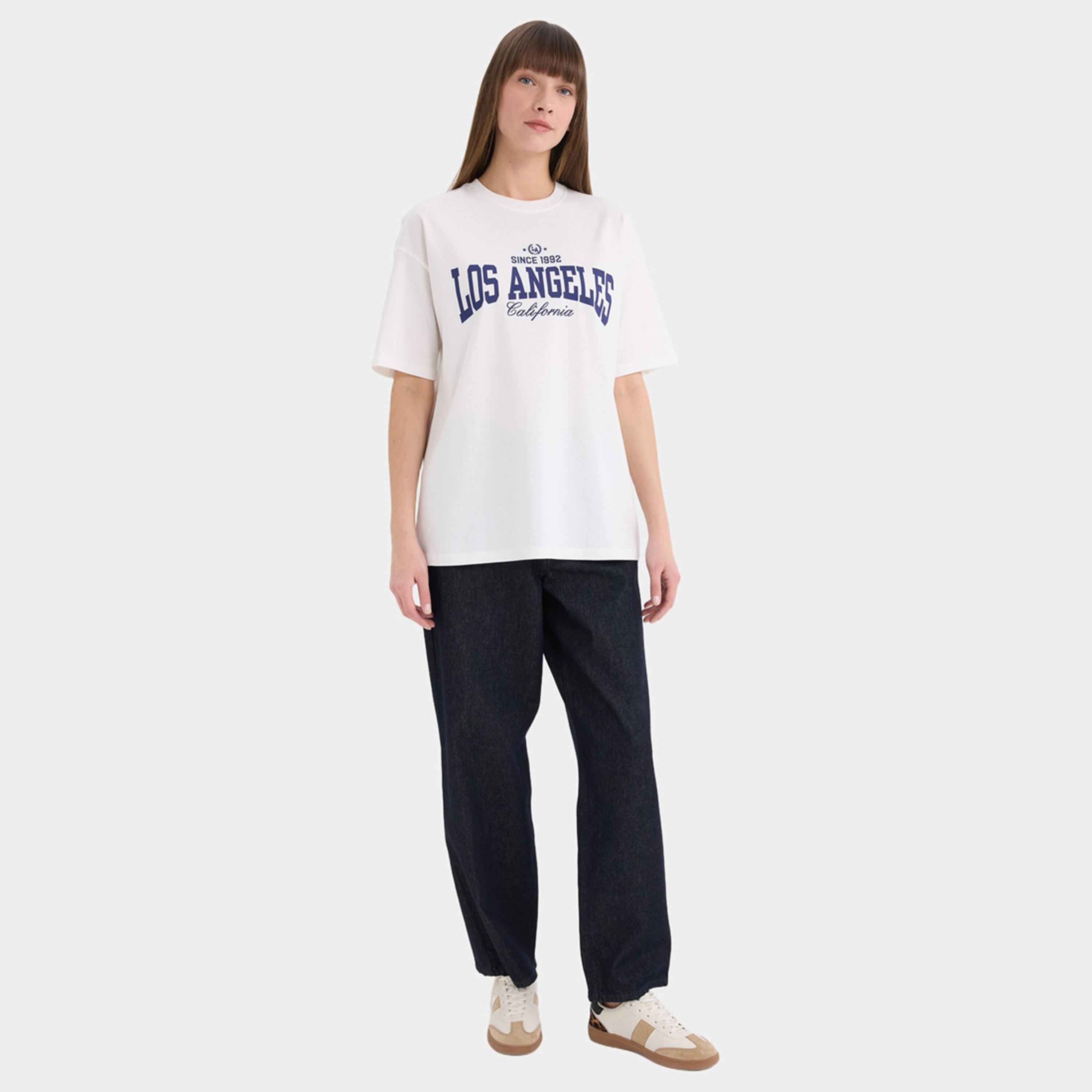 DeFacto X Styli Women Oversize Fit Crew Neck Printed Casual T-Shirt-women-clothing-tshirts-image-2