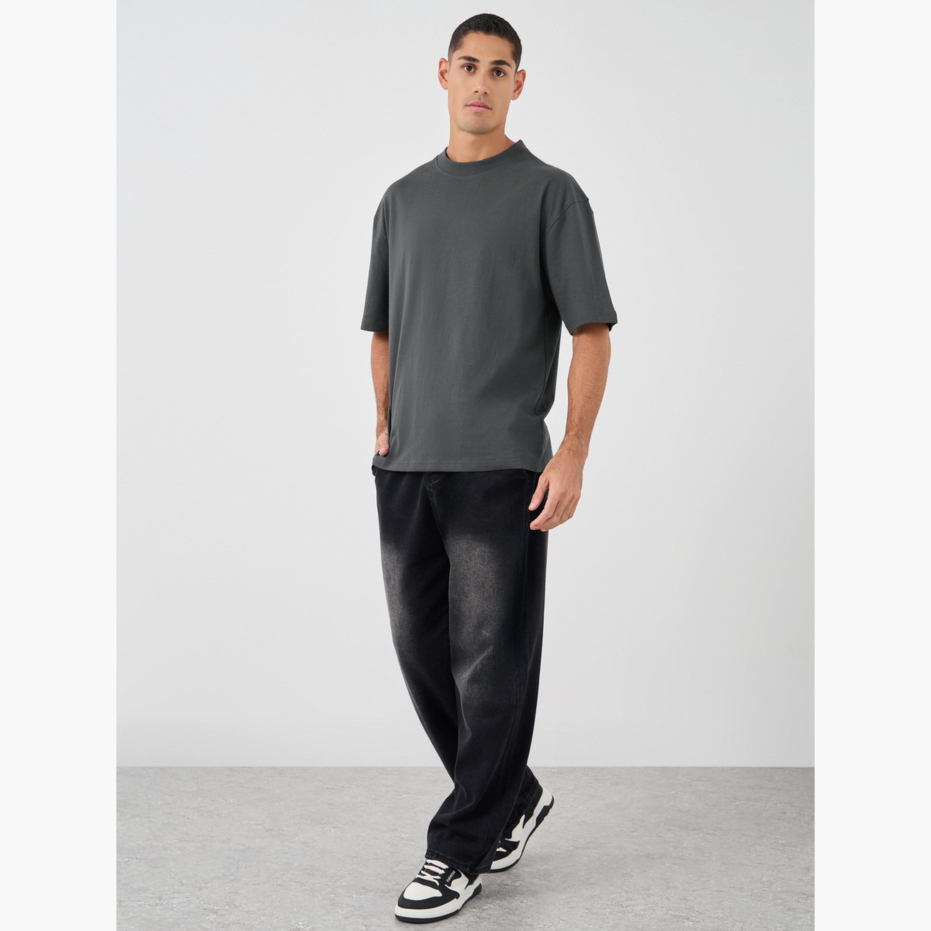 Styli Men Pack of 2 - Heavy Cotton Jersey Oversized Mock Neck T-Shirt-men-clothing-tshirtsandpolos-tshirts-image-2