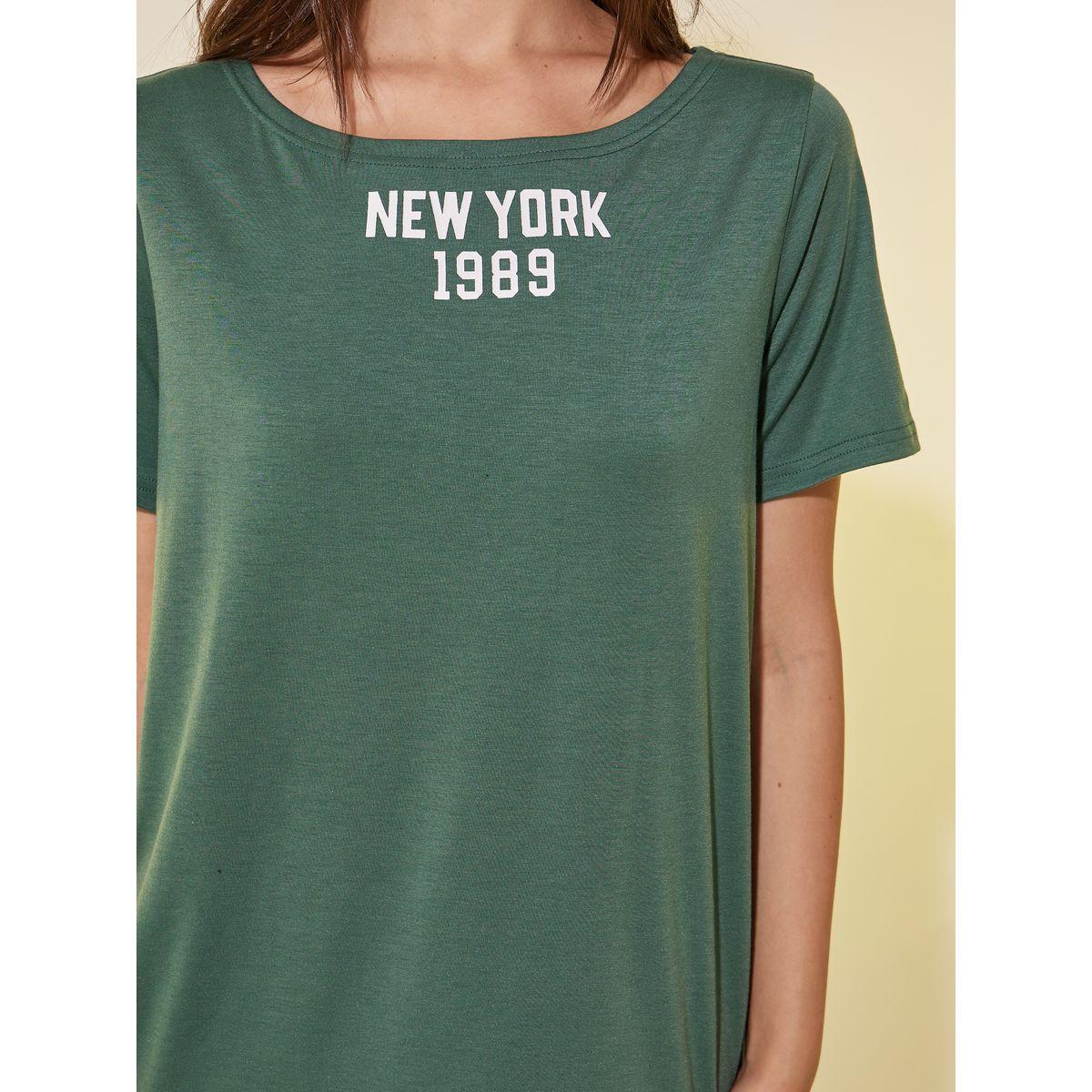 تيشيرت فضفاض بطبعة جرافيك وأكمام قصيرة-women-clothing-tshirts-image-4