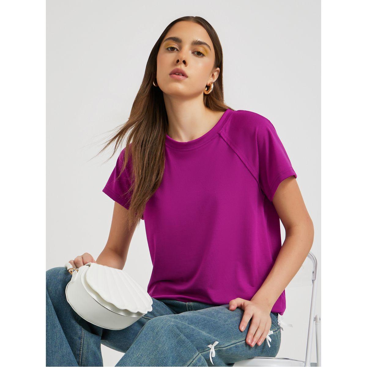 Styli Solid Seam Detail Round Neck T-Shirt-women-clothing-tshirts-image-1